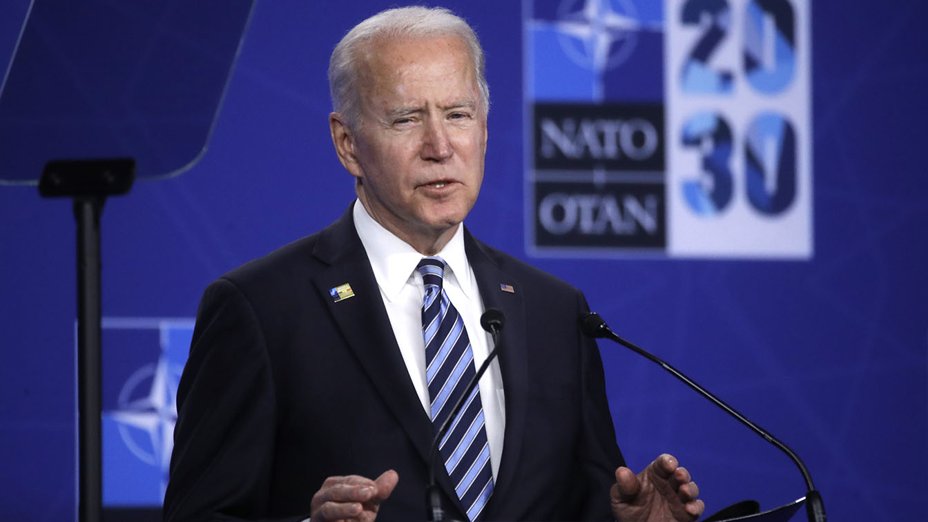 Biden chiama Putin un «degno avversario» in vista del vertice