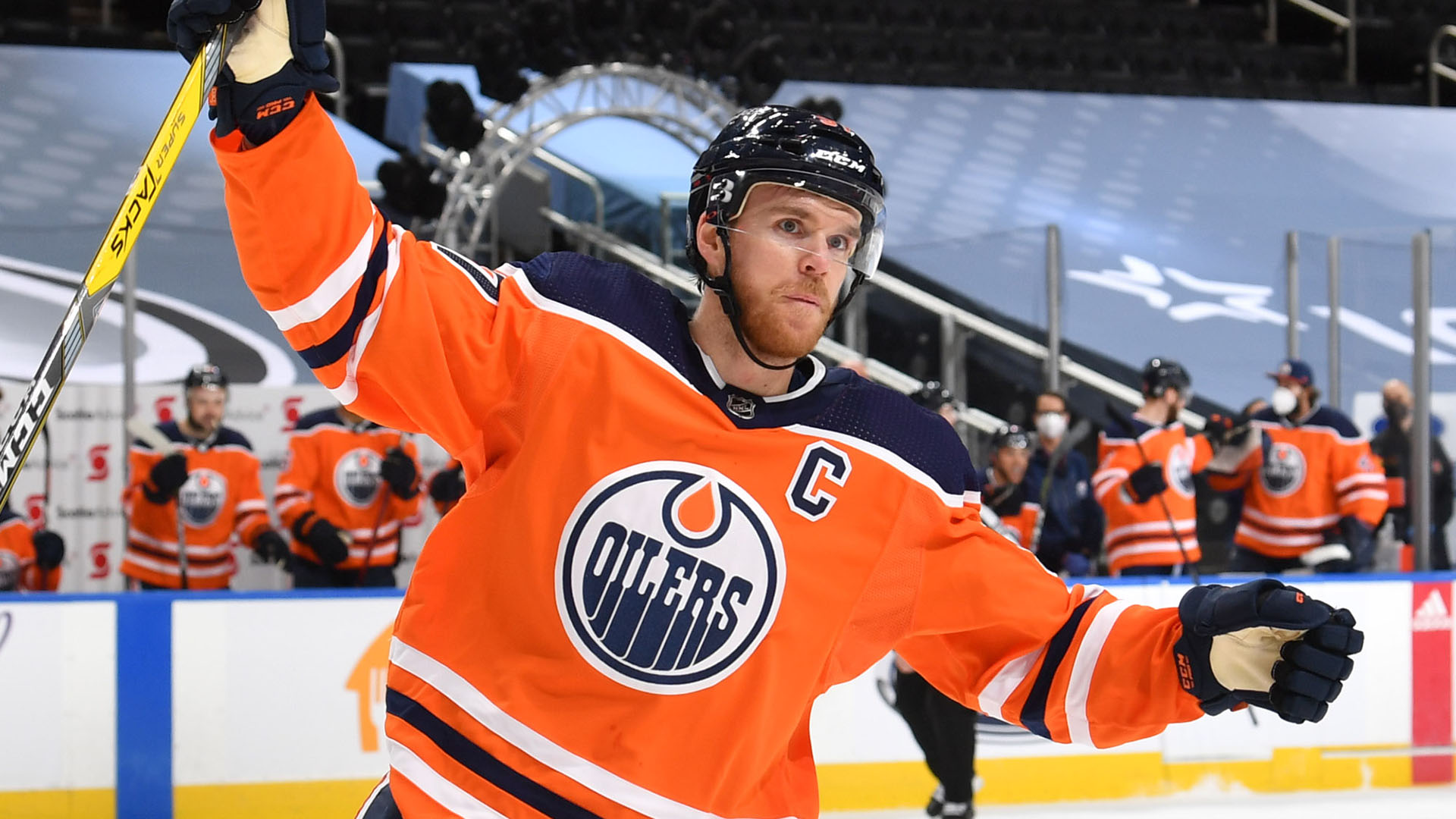 Oilers' Connor McDavid wins Hart Trophy unanimously