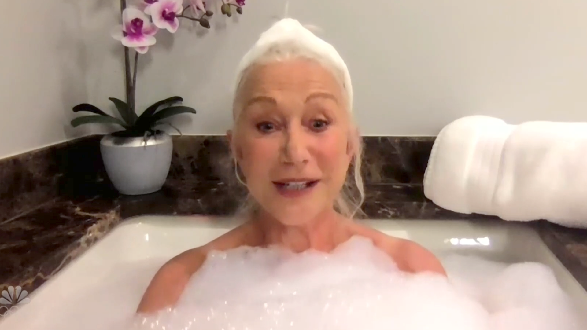 Helen Mirren Did Her Tonight Show Interview From The Bathtub My Favorite Place In The World