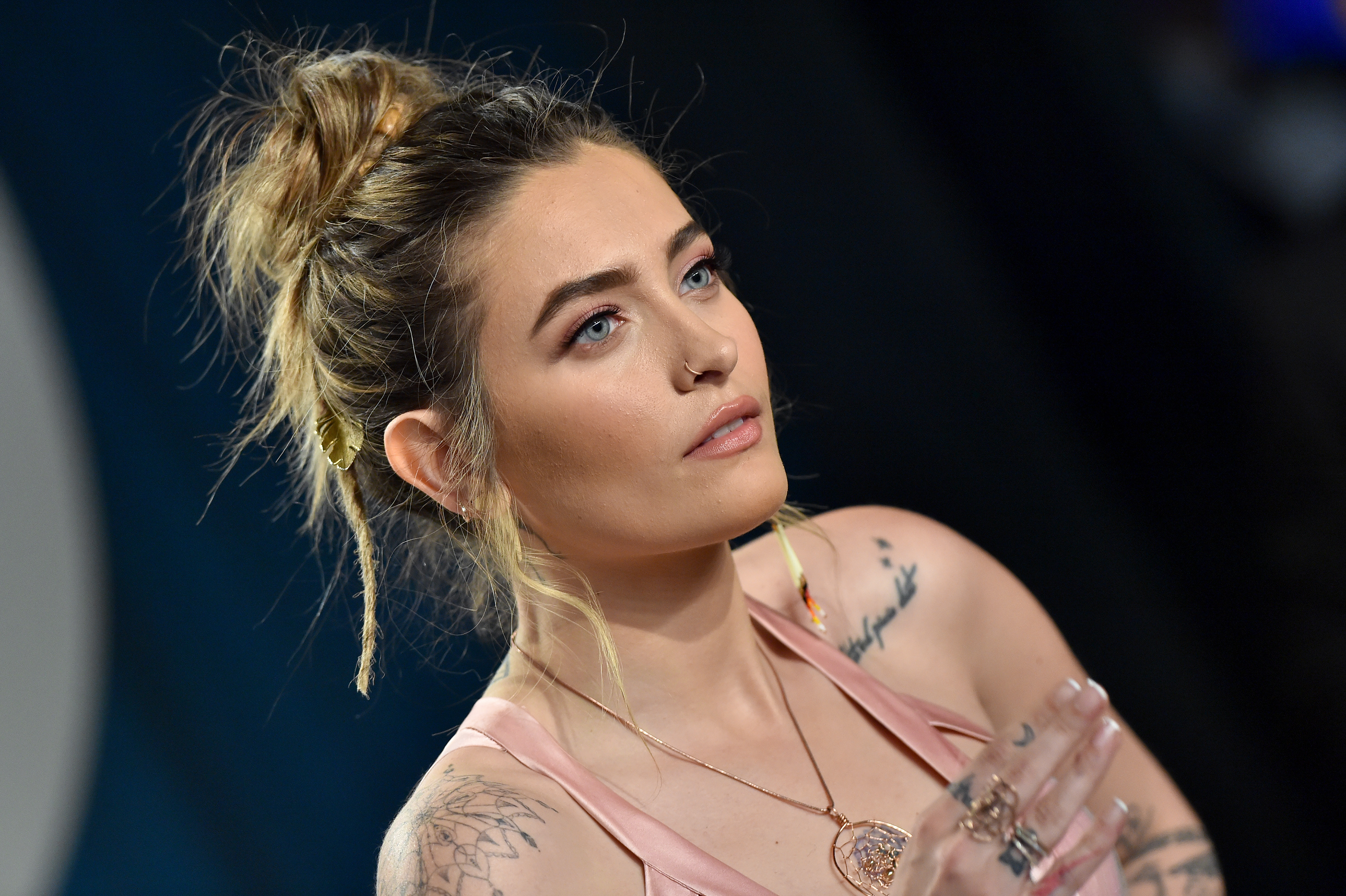 Paris Jackson On Her Relationship With The Jacksons Mom Debbie Rowe After Michael Jackson S Death