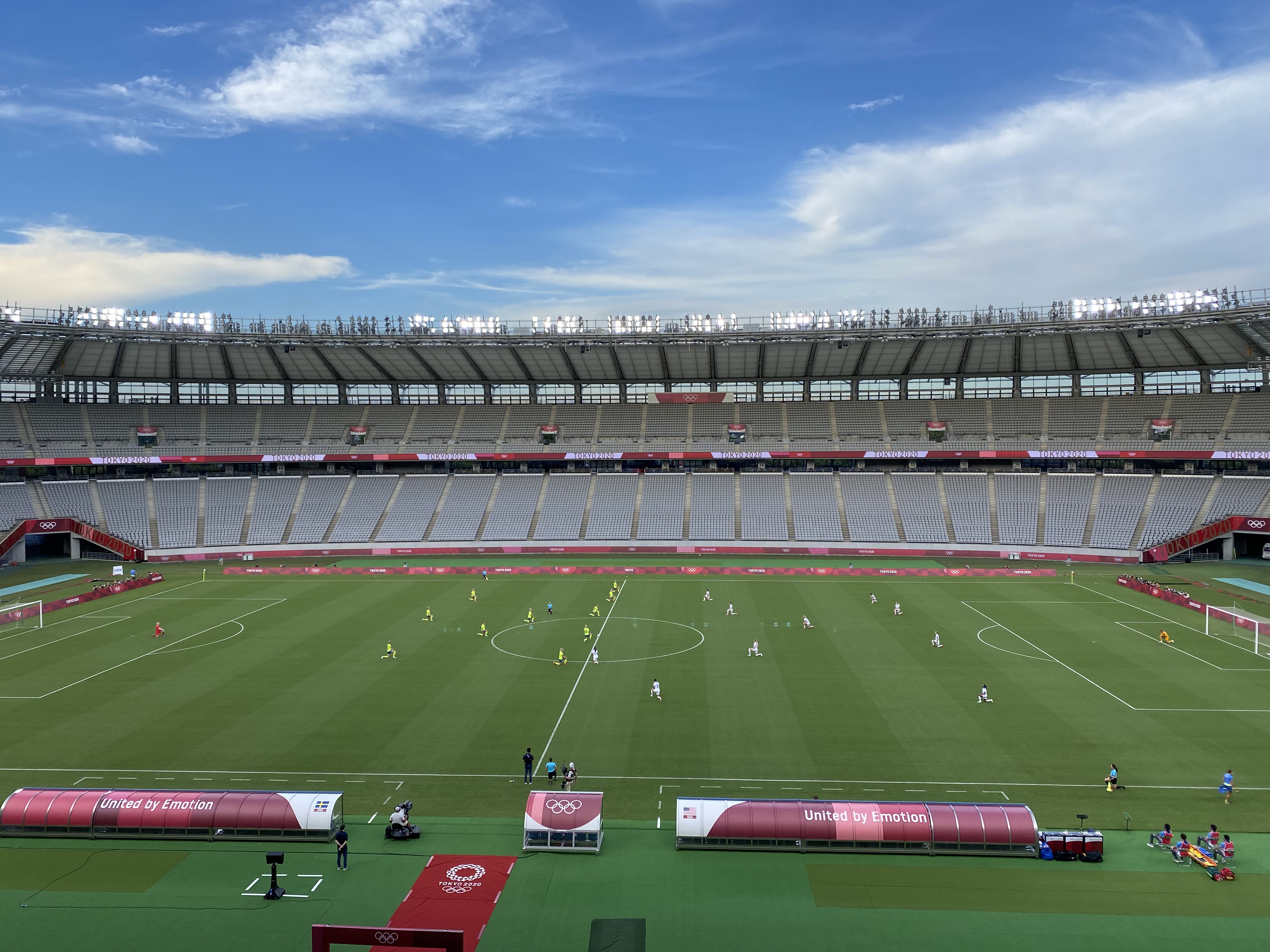 Olympics U S Women S Soccer Team Kneels Before Tokyo Opener