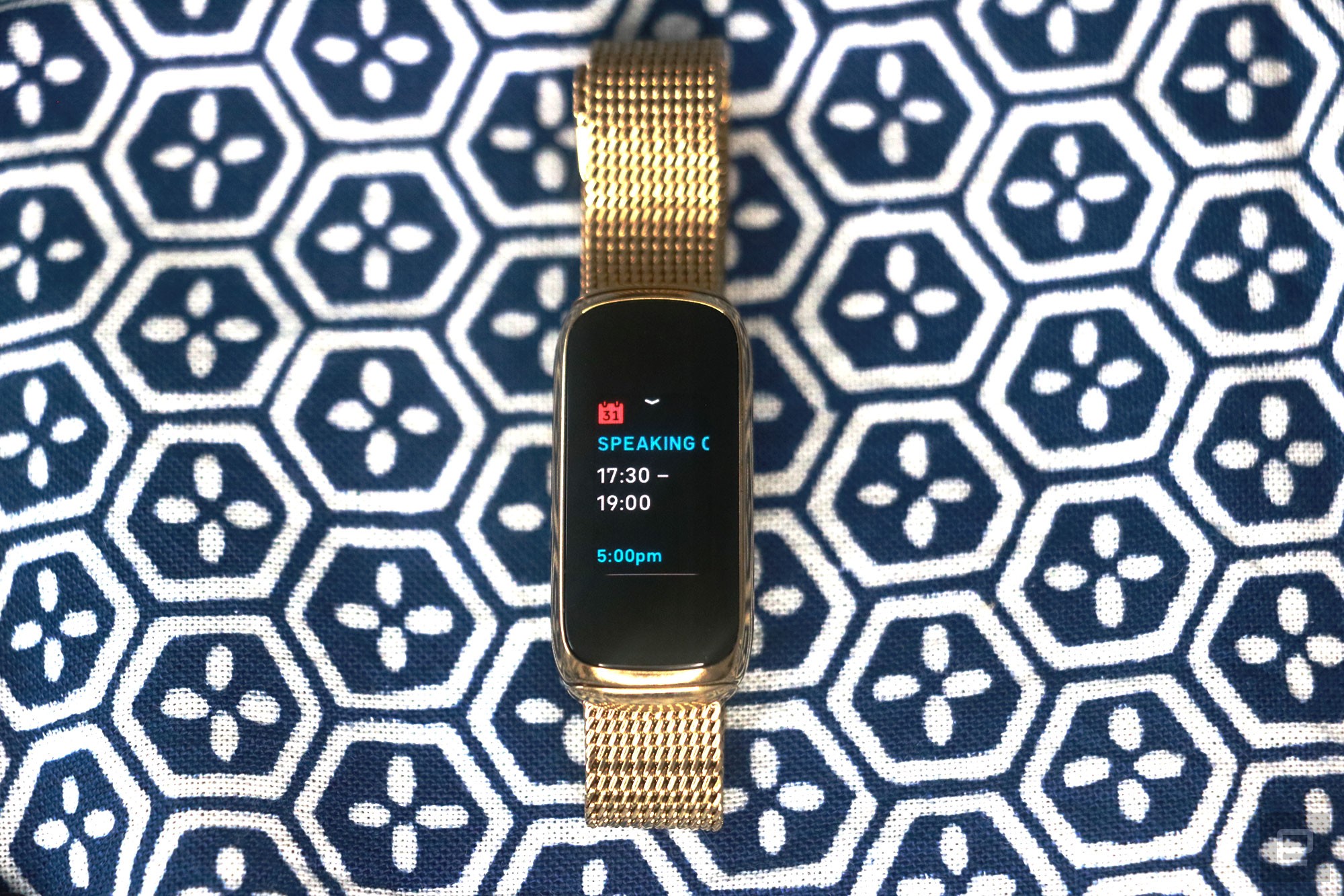 Fitbit Luxe review: A tiny tracker that’s both easy and hard on the eyes