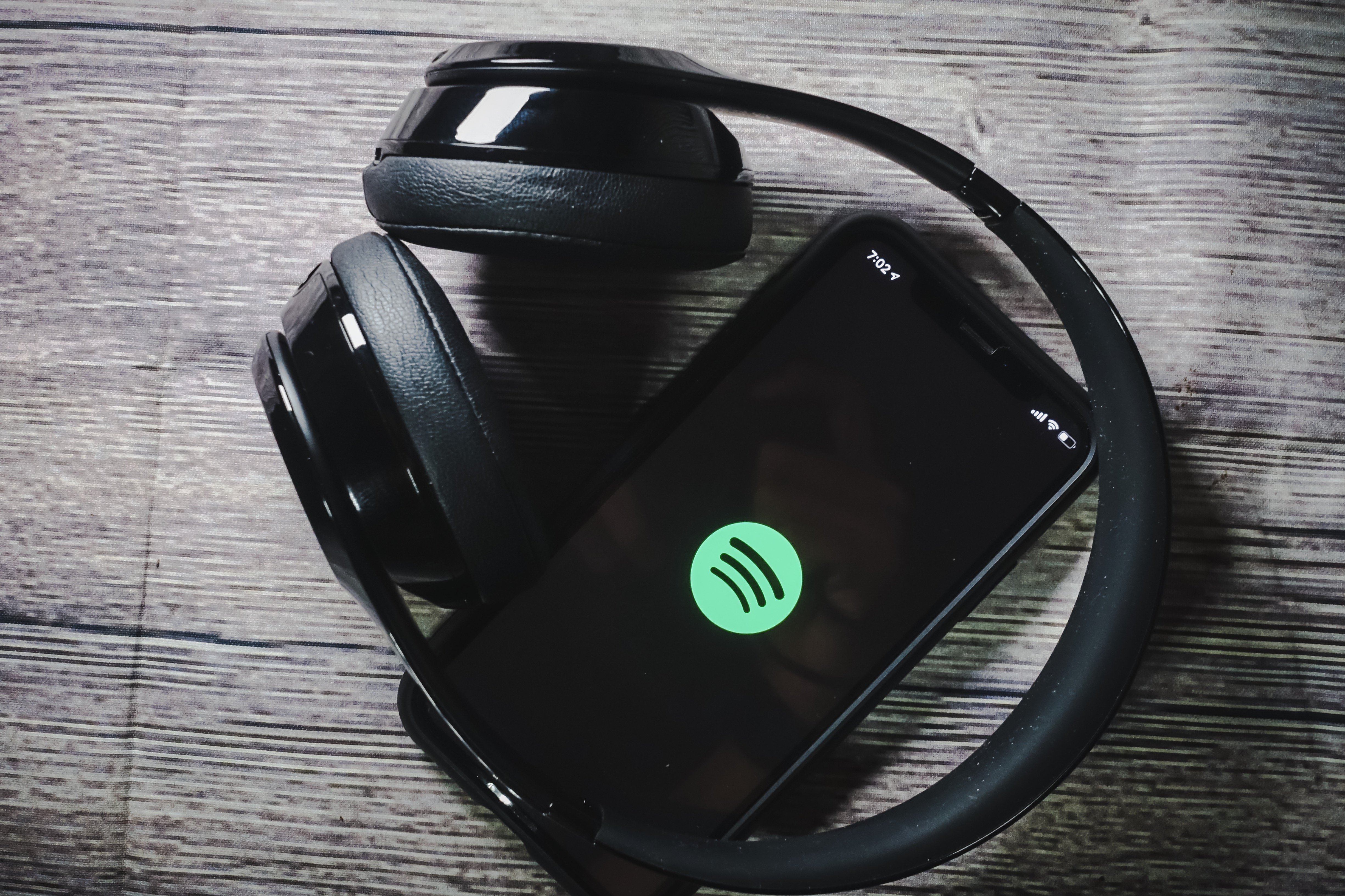 Spotify тестирует эксклюзивные плейлисты для владельцев NFT