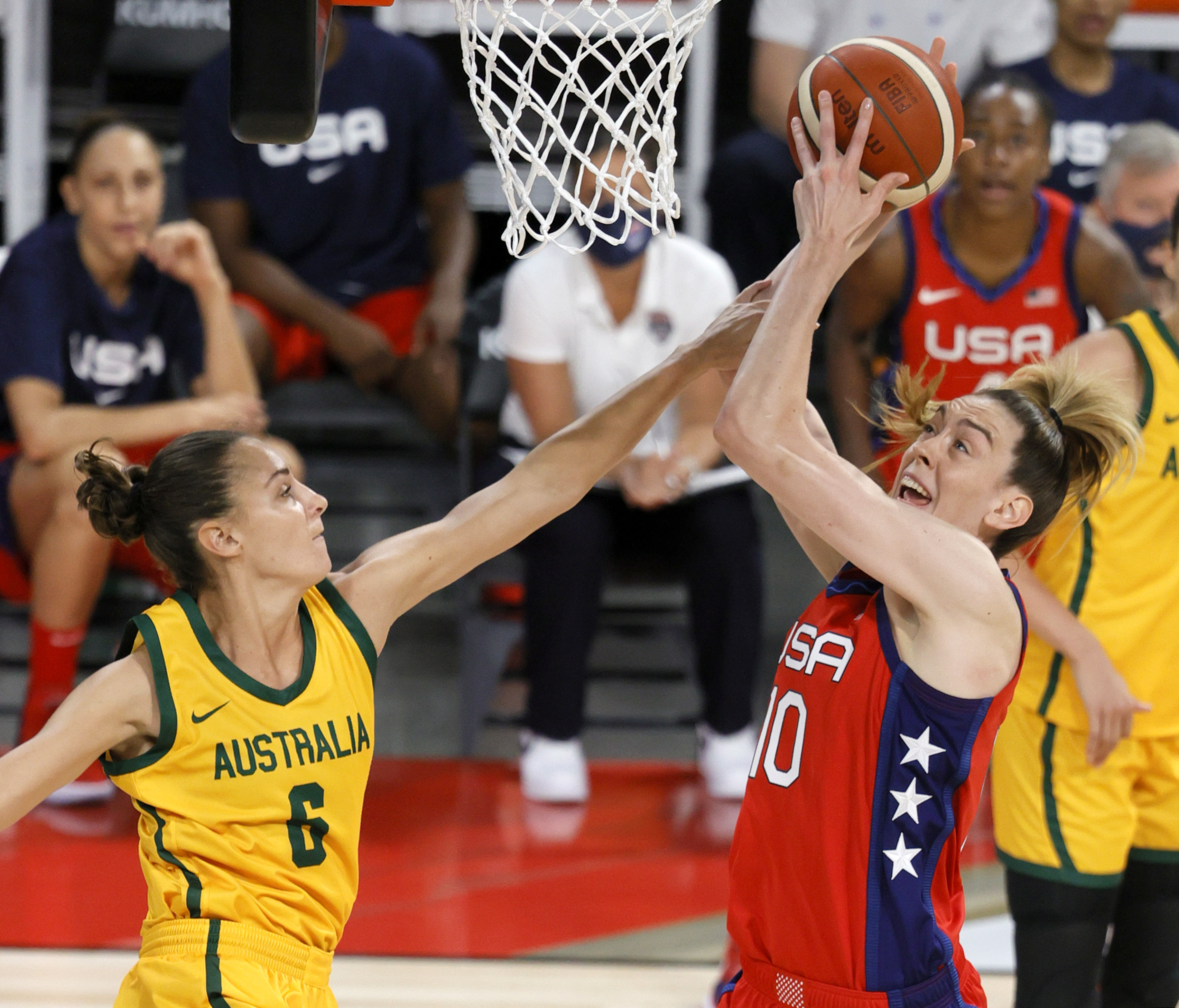 Olympics Usa Women S Basketball Loses Exhibition To Australia