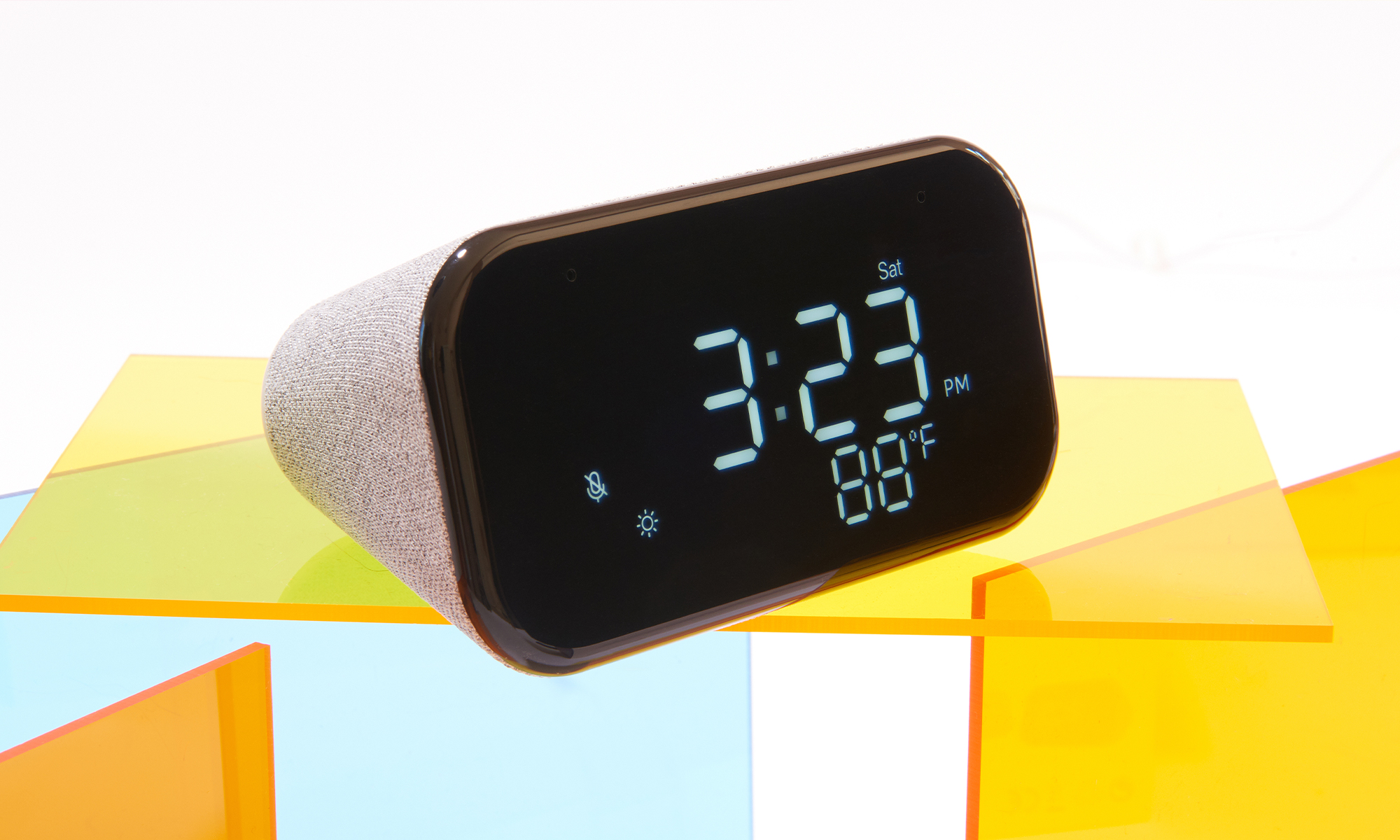 Lenovo Smart Clock Essential for Engadget's 2021 Back to School guide.