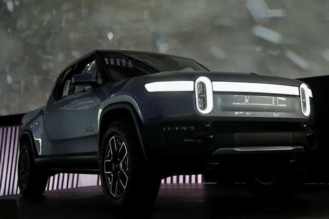 EVベンチャーRivian、米国内2番目の工場建設に約5500億円を投資へ