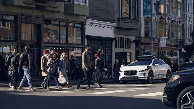 Googleの自動運転開発子会社Waymo、AI自律運転開発の近況を報告