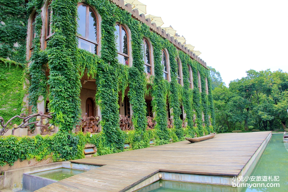 天堂古堡餐廳歐式風格（圖片來源：Yahoo奇摩旅遊駐站達人 小兔小安旅遊札記）