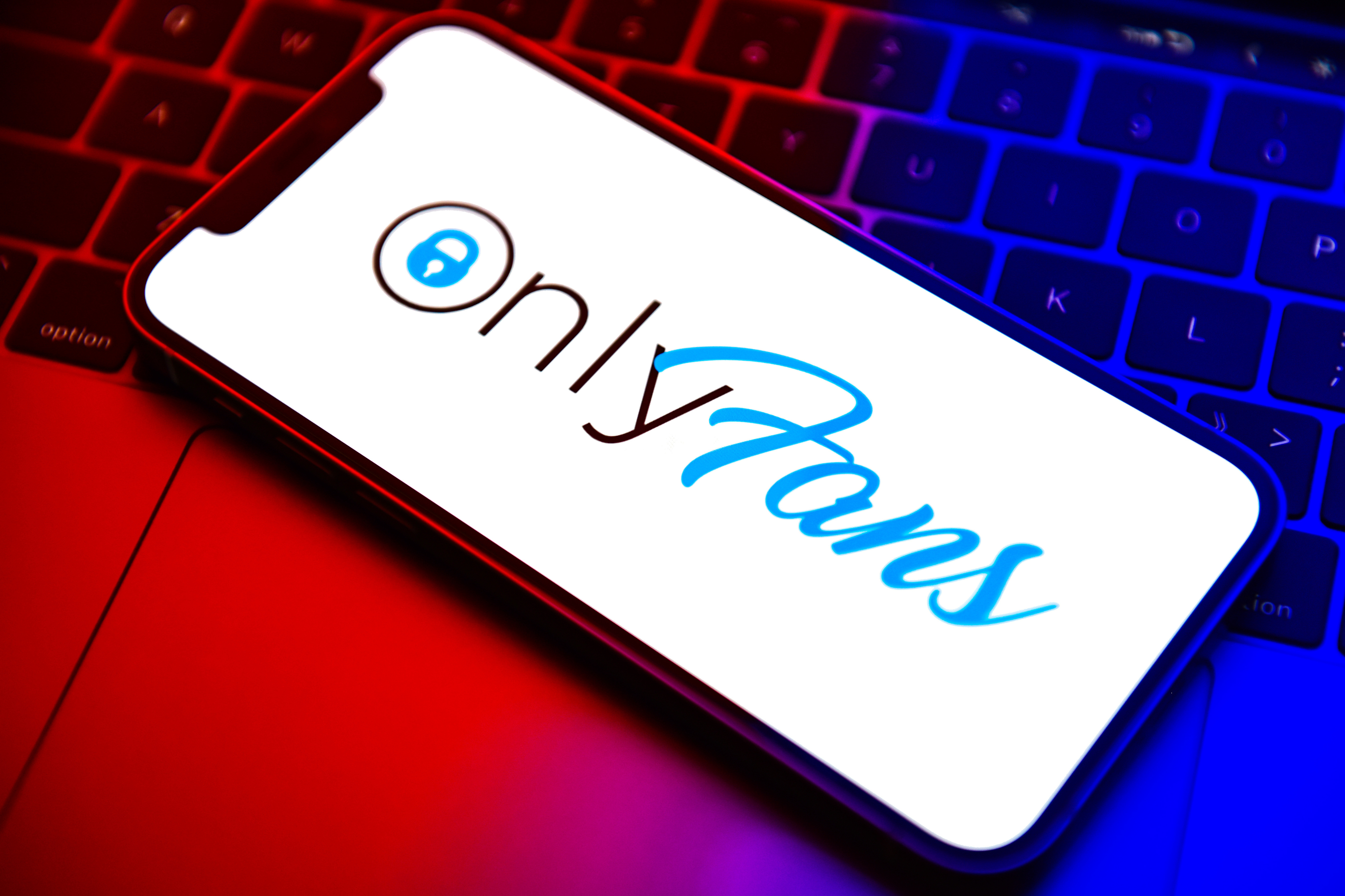 OnlyFans has 'suspended' its ban on sexually explicit content