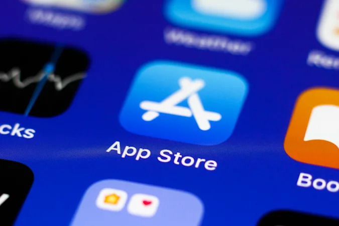 Apple、ついにApp StoreでiOS純正アプリの評価に対応