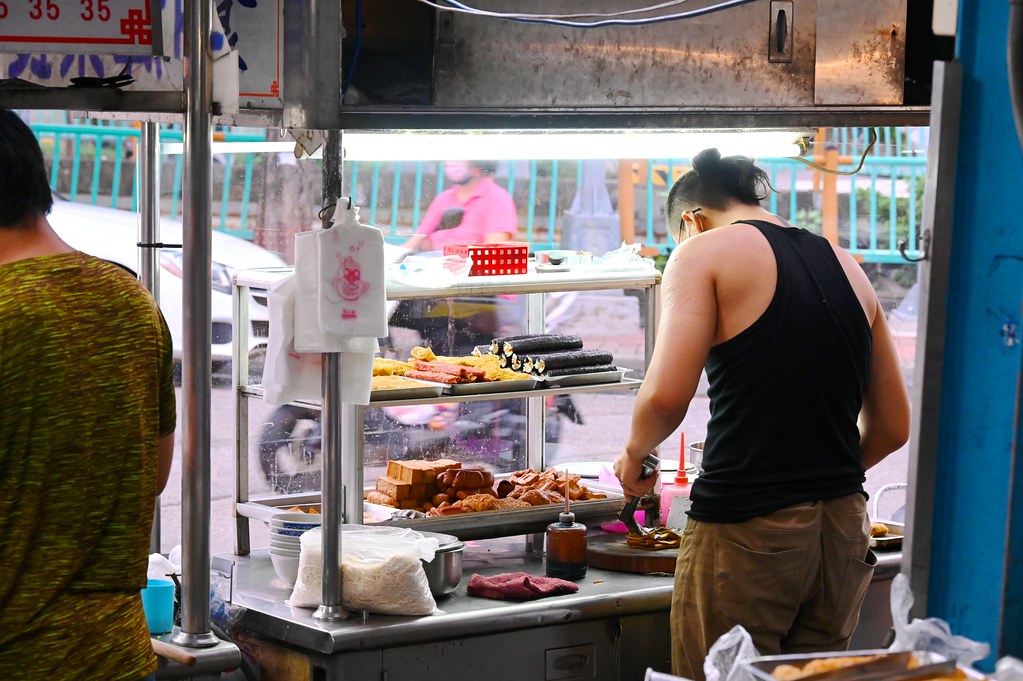 台中昌平夜市｜明輝素食