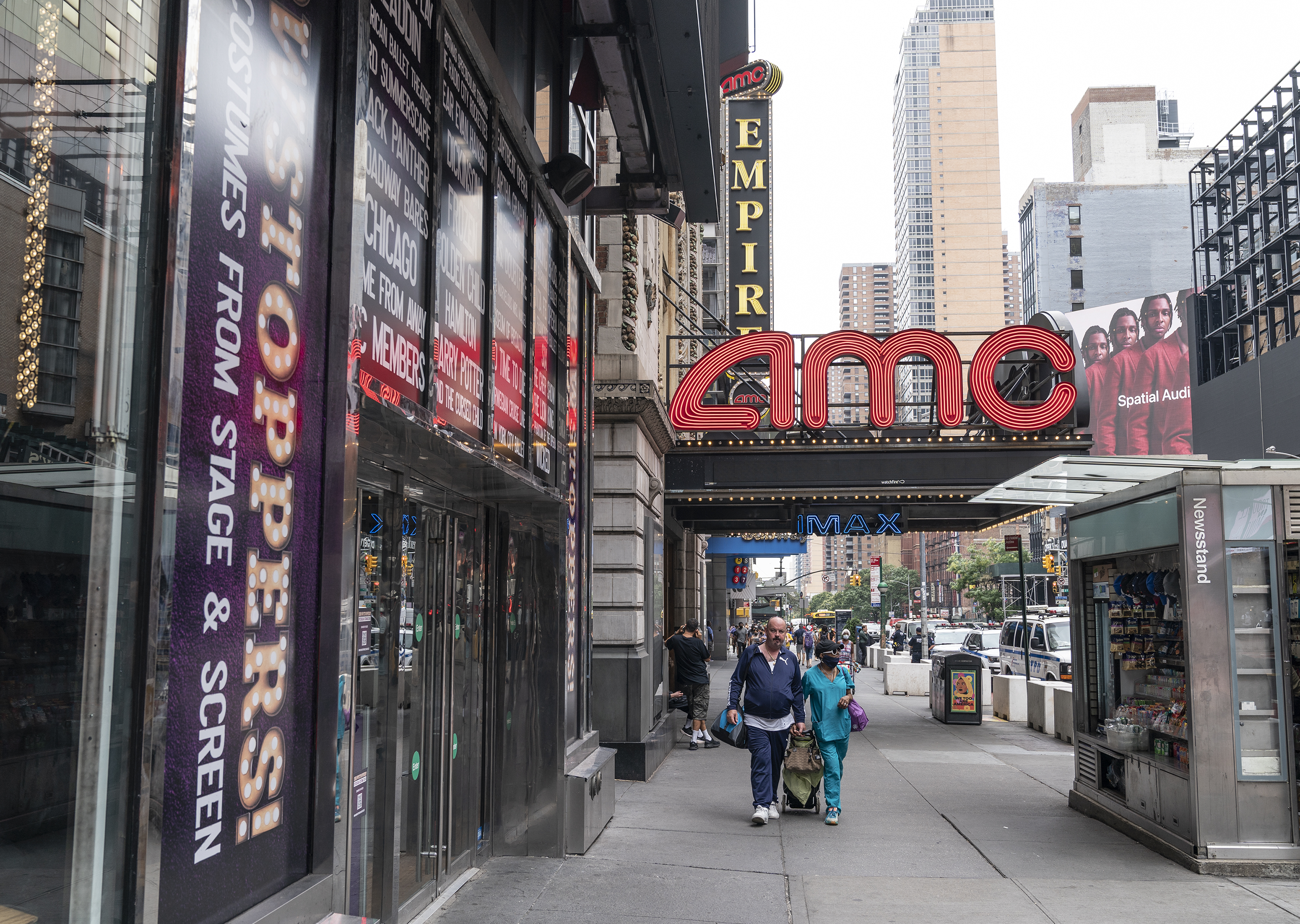 AMC theaters will accept cryptocurrencies beyond Bitcoin | Engadget