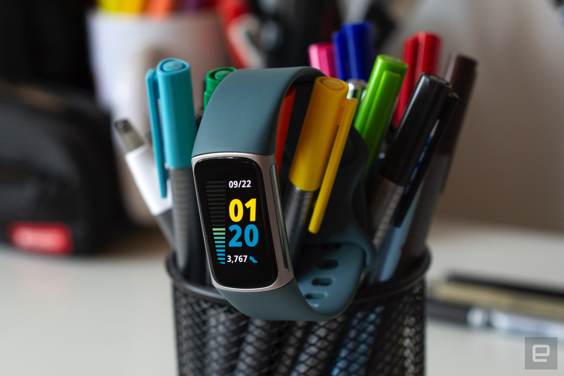 Fitbit Charge 5 fitness tracker" data-uuid="ca46117f-31ba-348e-ba70-454214b82e76