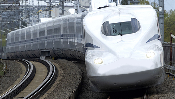 東海道新幹線に「顔認証改札」、品川・名古屋駅で11月から実験　注意喚起も