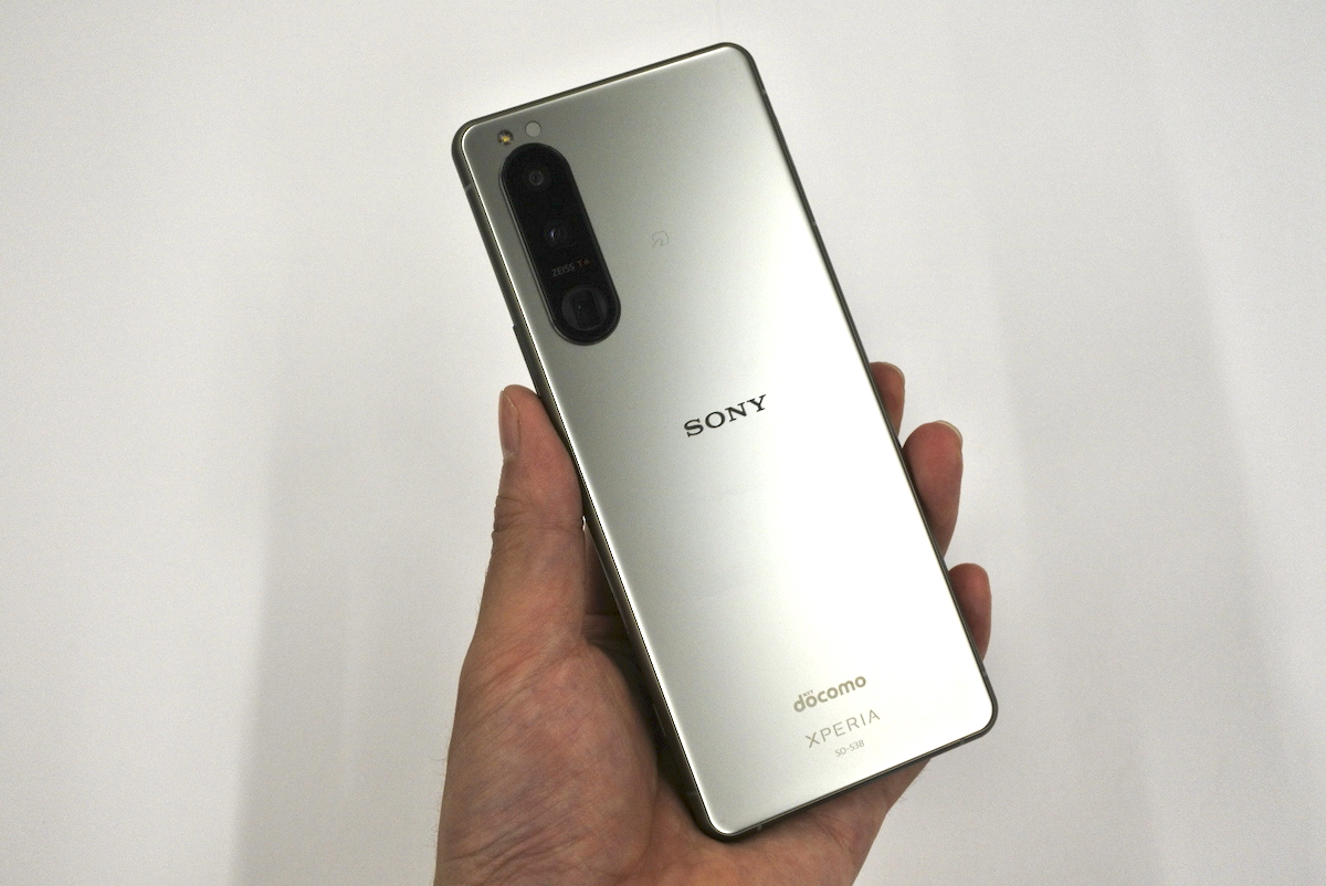 宜しくお願い致しますXperia 5 III フロストシルバー 128 GB docomo