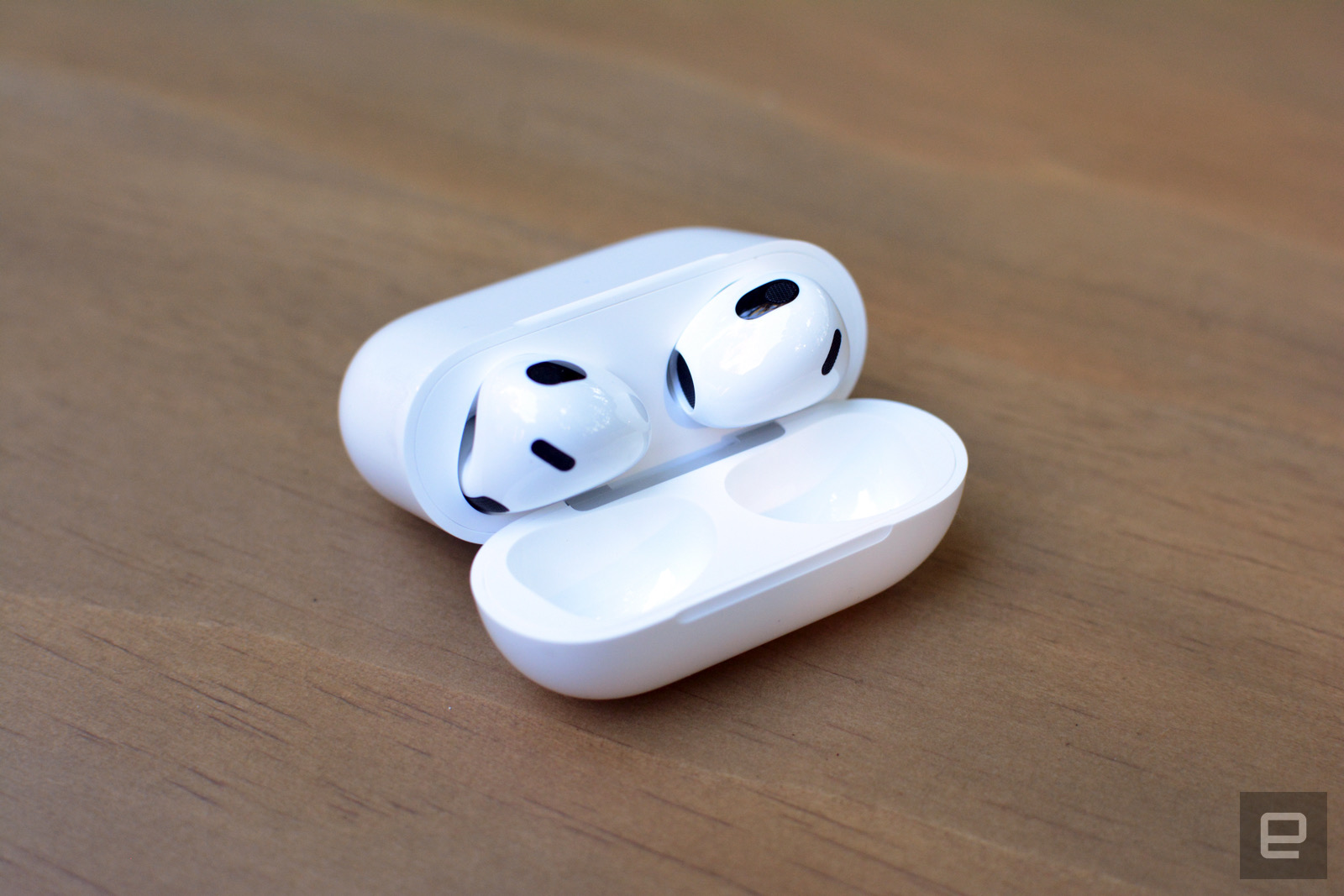 Apple AirPods 3rd-Gen (2021)