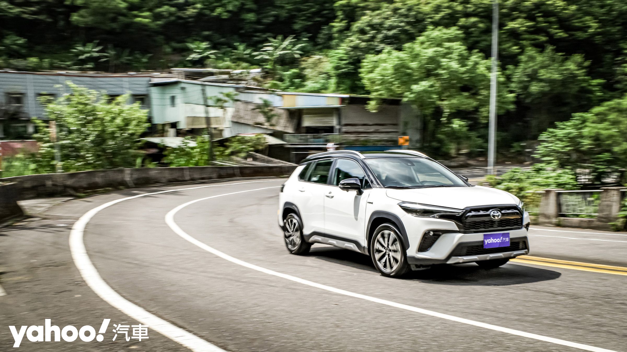 2022 Toyota Corolla Cross Hybrid GR Sport山道試駕！跨界本色就該如此！