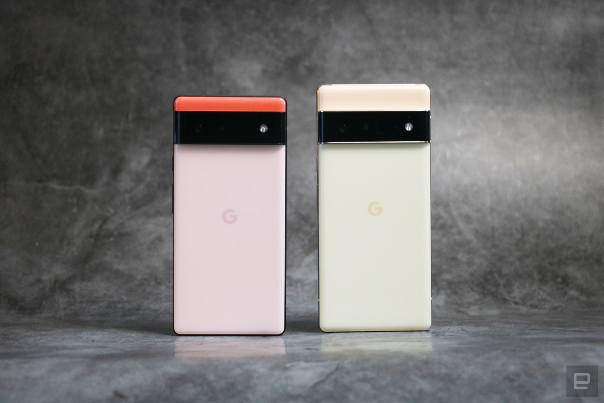 Disciplinair Uitstekend Verkleuren Pixel 6 and 6 Pro hands-on: Google's return to premium phones | Engadget