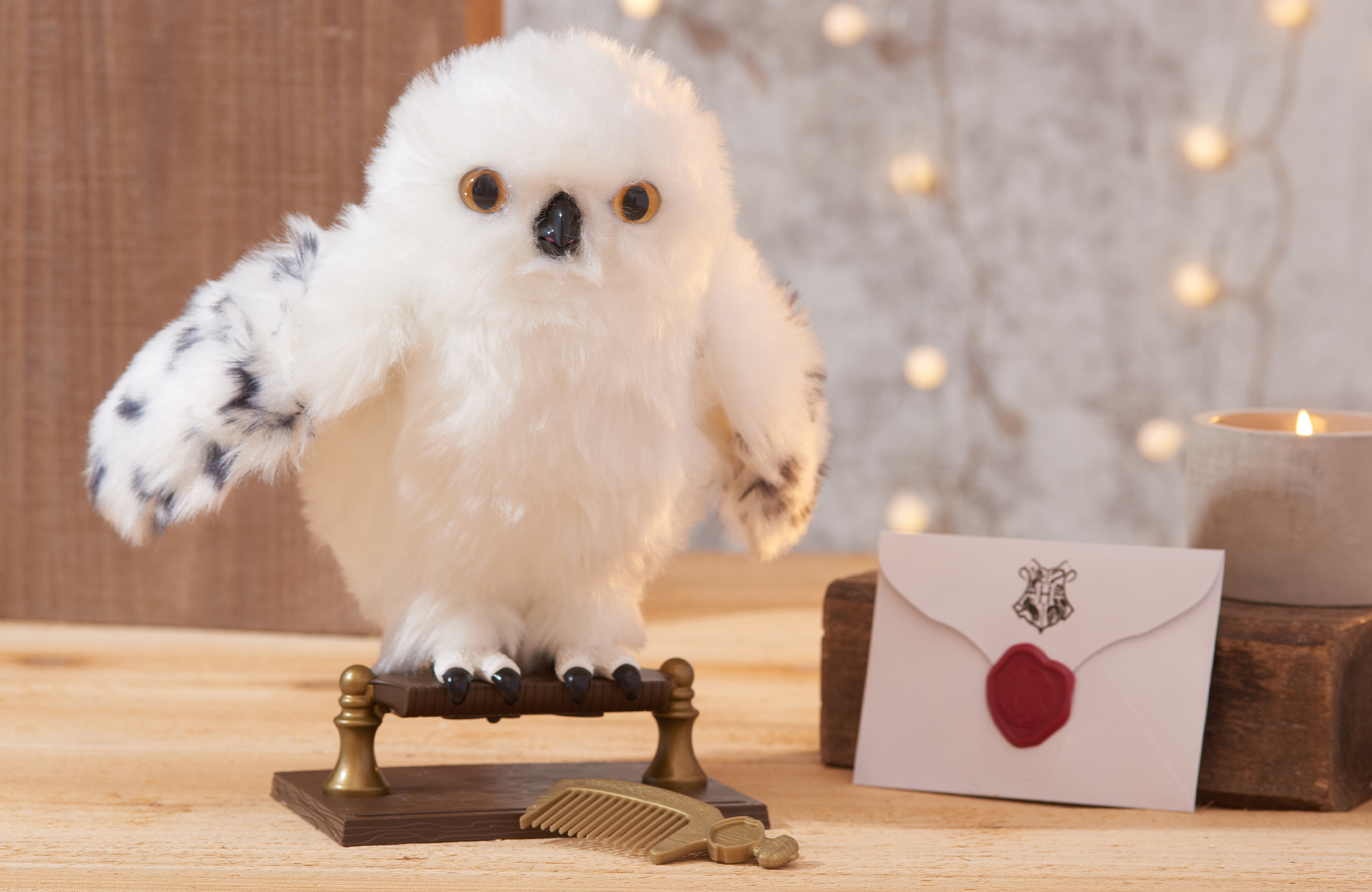 The Enchanting Hedwig (owl from Harry Potter) for the Engadget 2021 Holiday Gift Guide. 