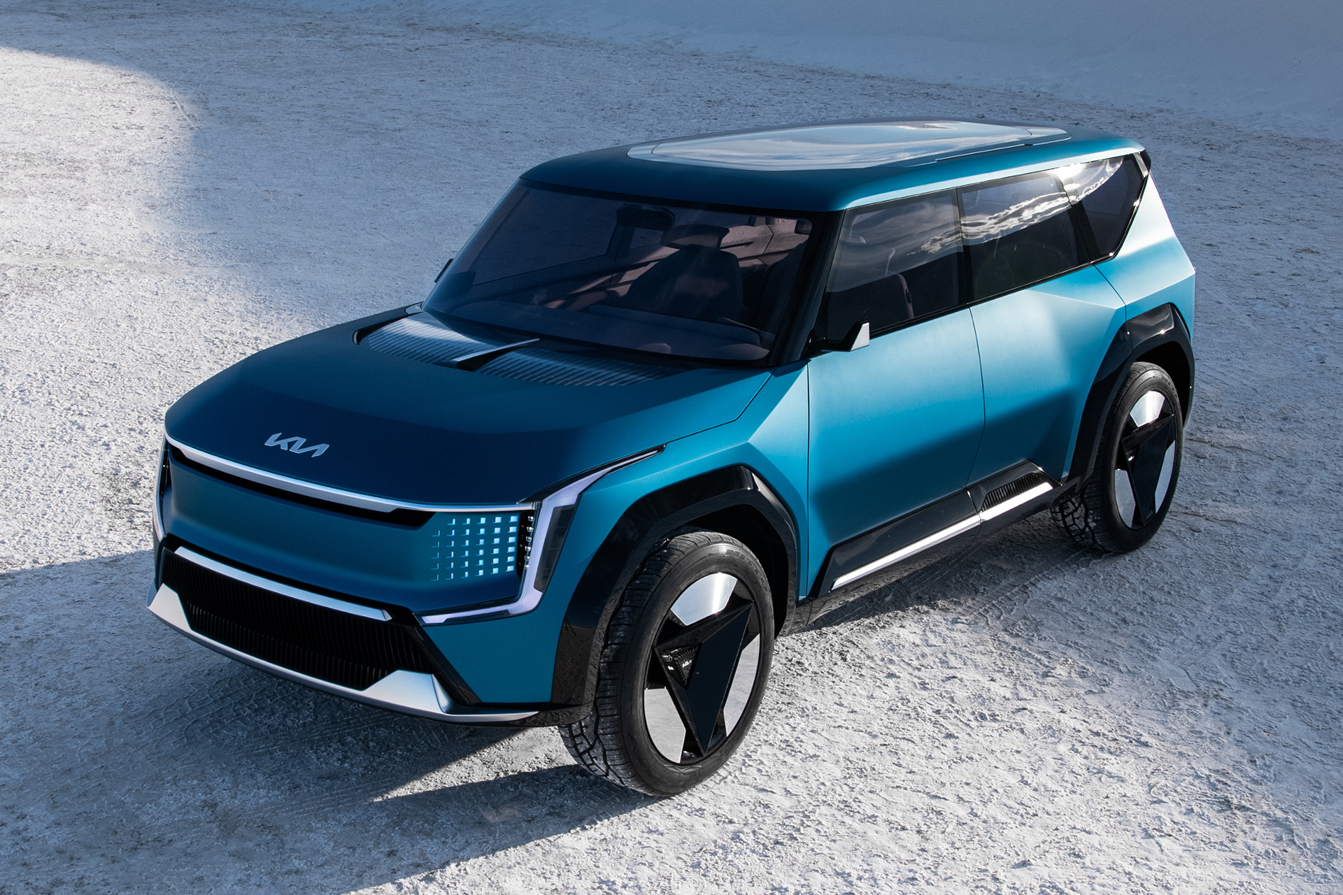 Kia's electric SUV concept includes a sprawling 27-inch display