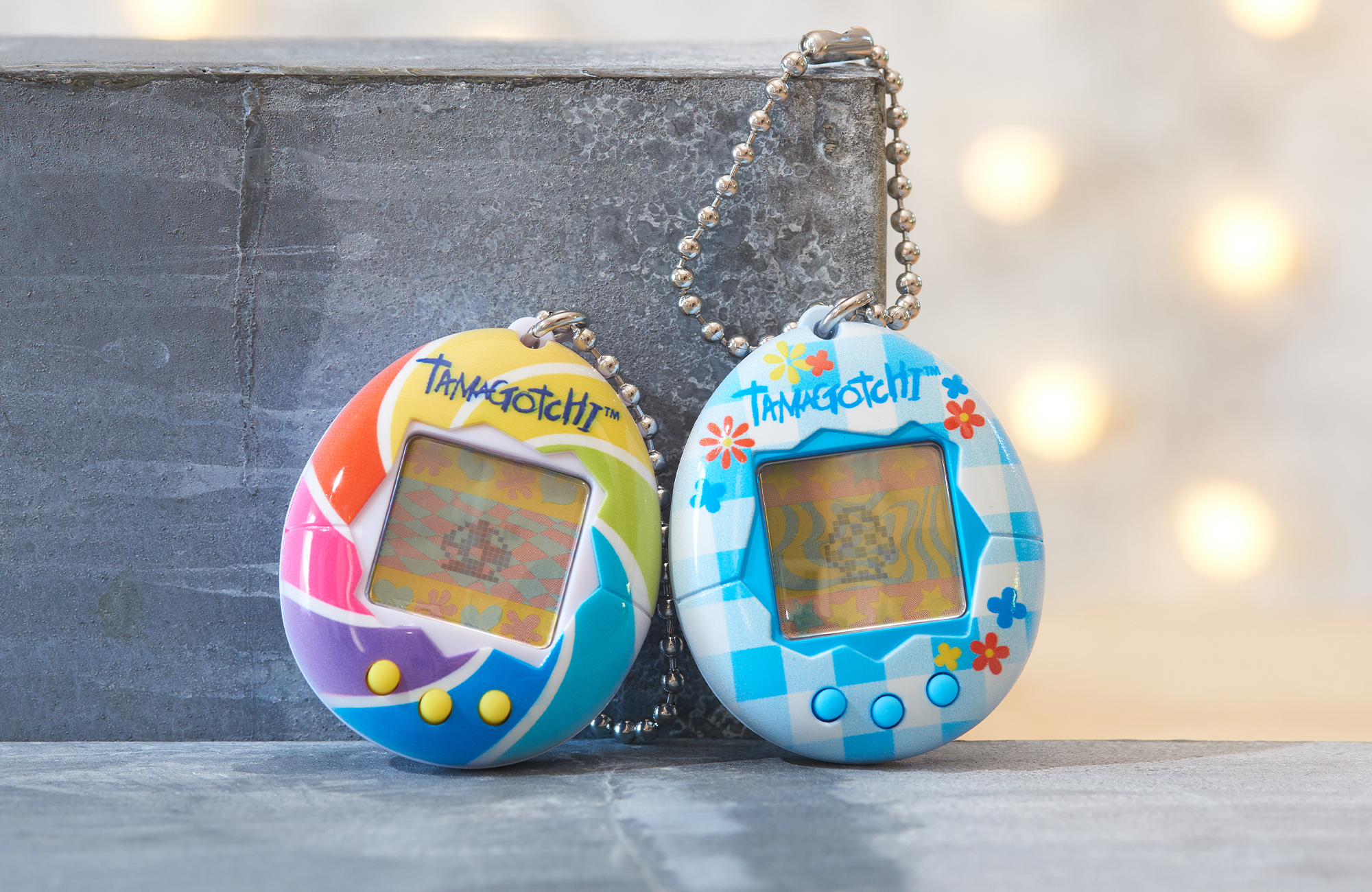 Bandai Tamagotchi Original 90s for the Engadget 2021 Holiday Gift Guide. 