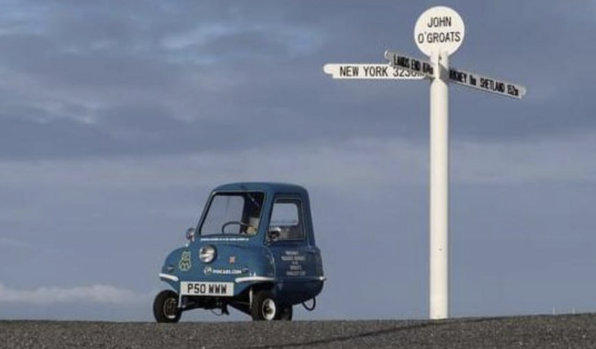 Peel P50 是 1960 年代製造，極速只有時速 35 公里。