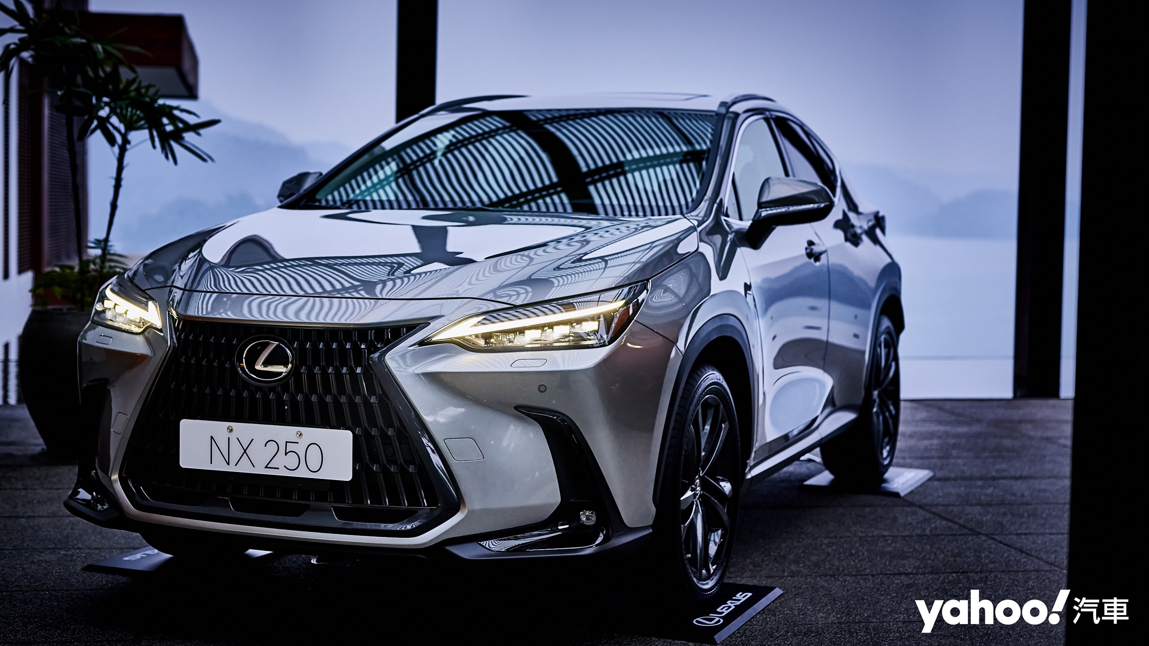 2022 Lexus大改款第二代NX車系正式發表！內在革新售價更具競爭力！