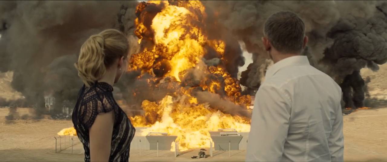 《007：惡魔四伏》是史上最大電影爆破？麥可貝：「屁！《珍珠港》才是！」/《-007-：惡魔四伏》劇照