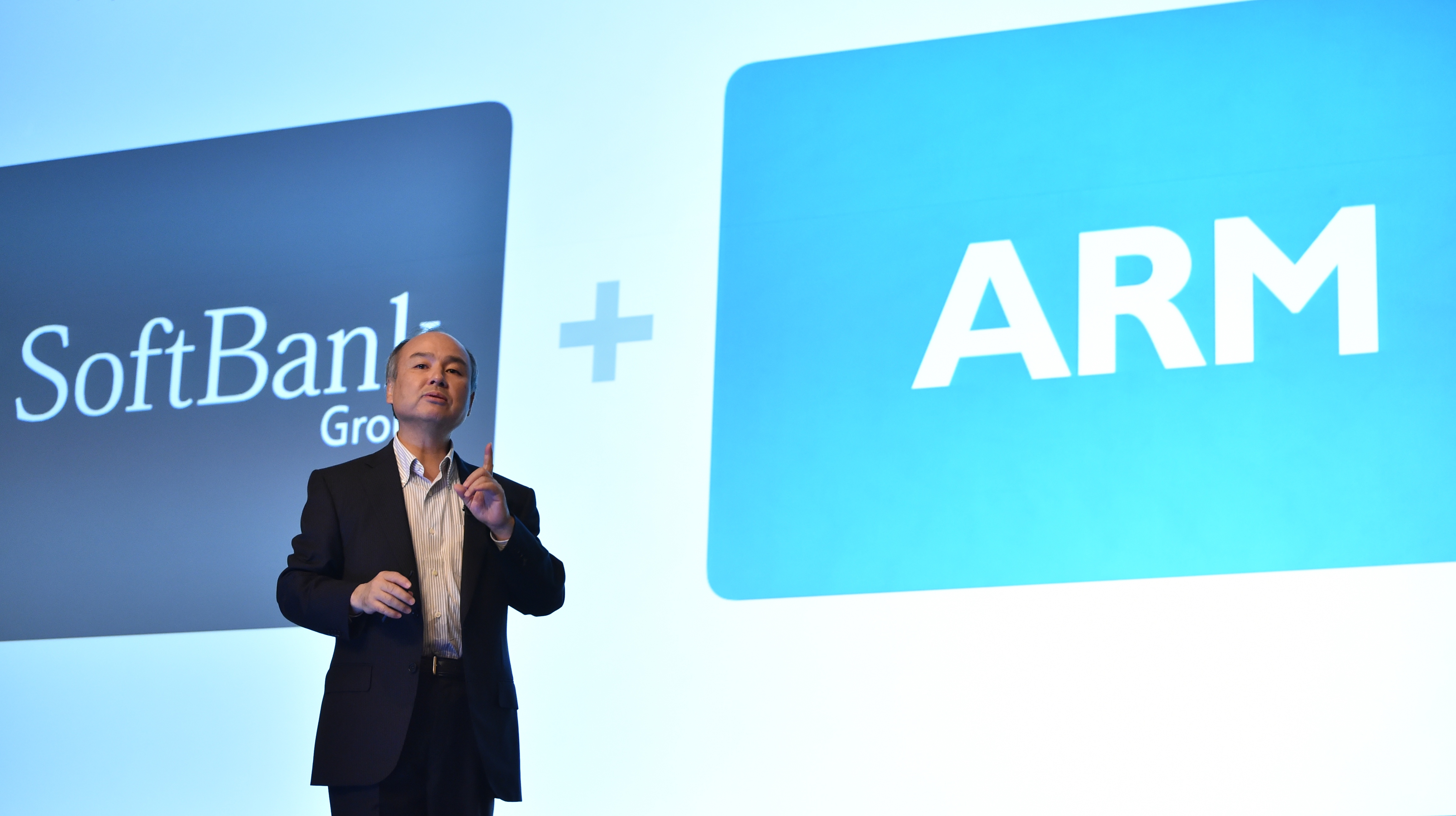 Intel joins Apple, Alphabet and Samsung as an Arm investor