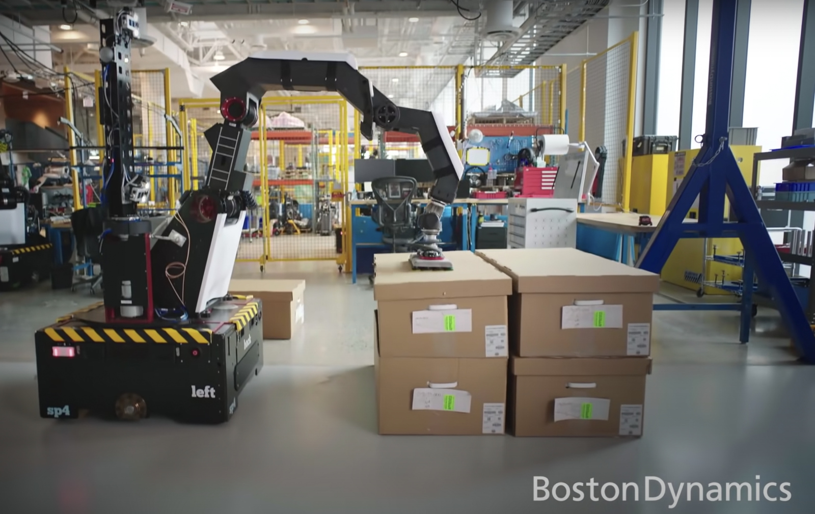 Boston Dynamics begins selling its Stretch warehouse robot