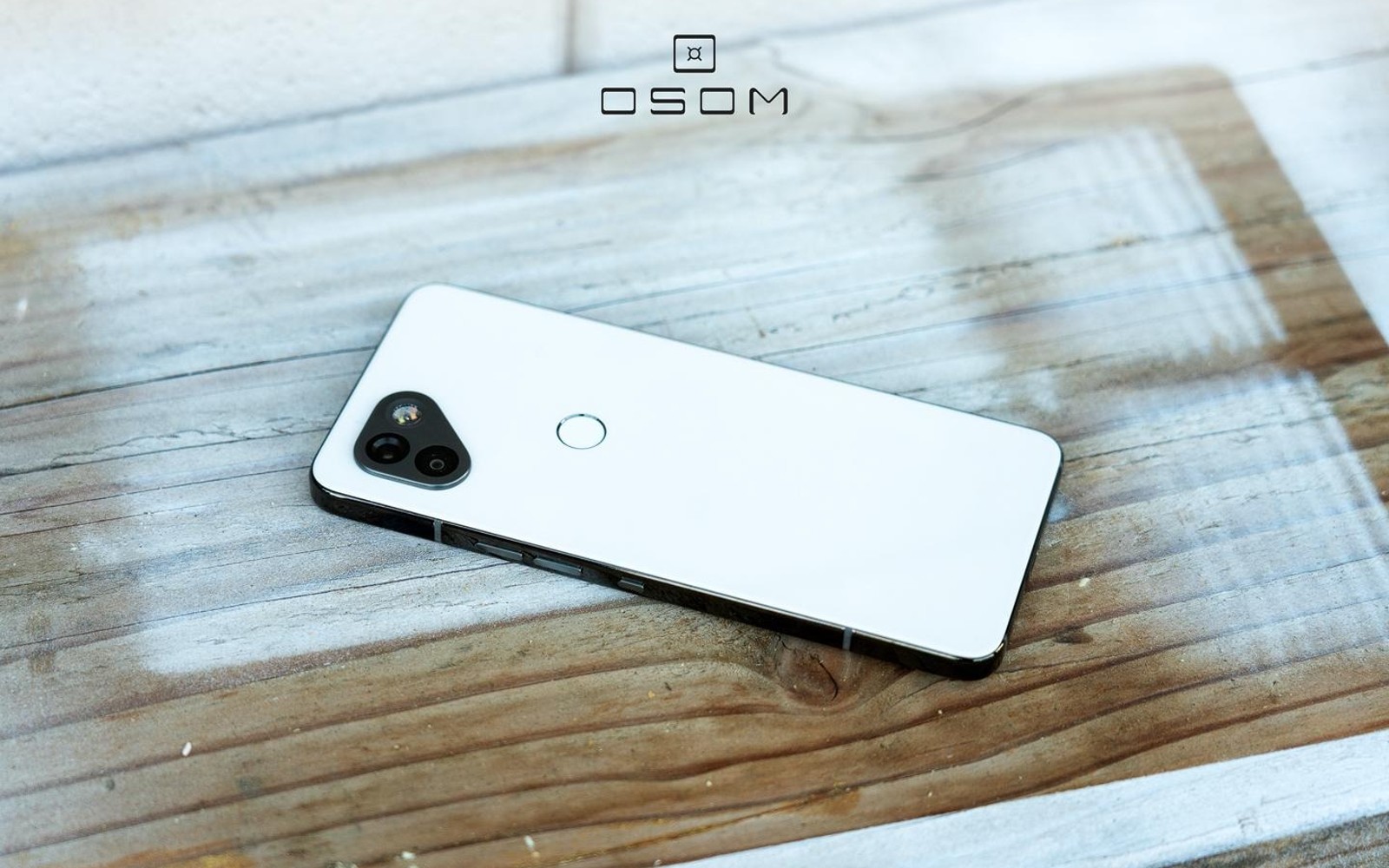 OSOM’s OV1 looks to pick up where the Essential Phone left off