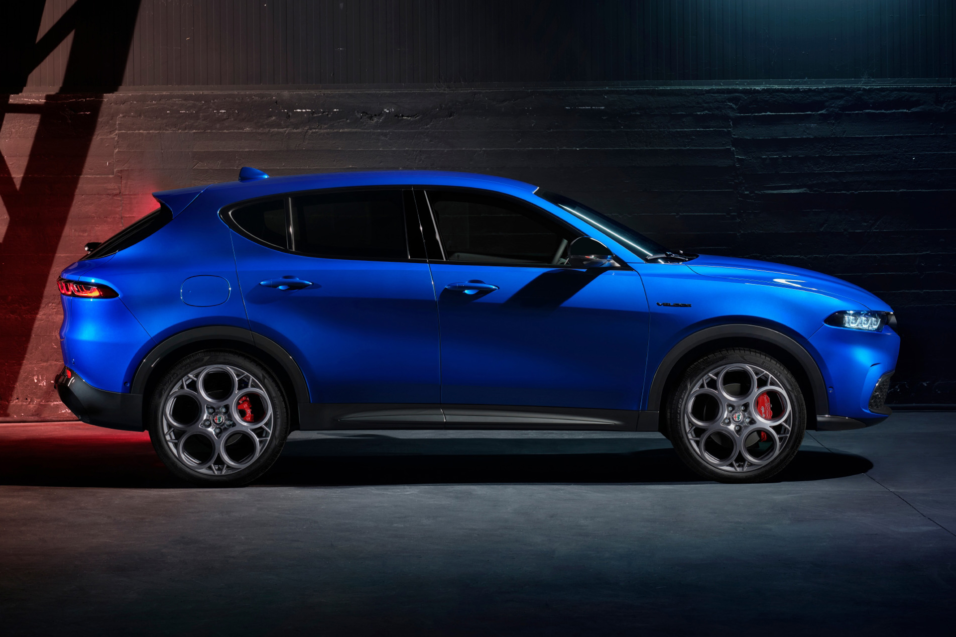 Dodge will reveal a Hornet plug-in hybrid in August | Engadget