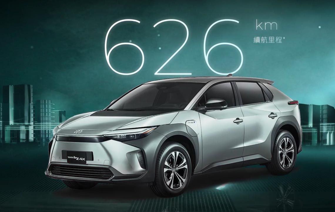 圖／2022 Toyota bZ 4X採以極具侵略感的前瞻美學呈現，霸氣前衛的前視造型，搭配銳利精緻的LED Bi-Beam頭燈組，各細節盡顯出高科技感。