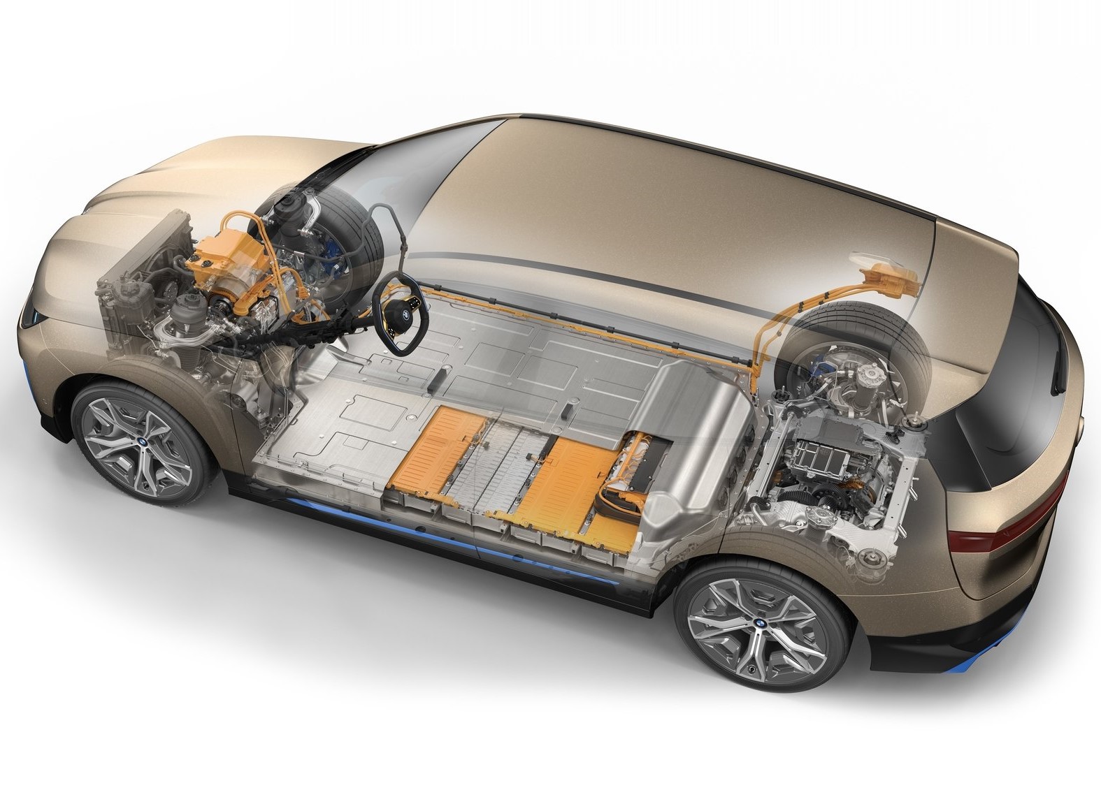 電動車的電池平整放置於底盤處，不僅可以降低車身重心、達成均衡的前後車身重量比，還有利SUV車室規劃。(圖片來源 / BMW)