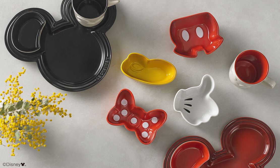 Disney Mickey and Minnie Mouse Measuring Spoons - Adorable Mickey Mouse  Measuring Spoons for Kitchen