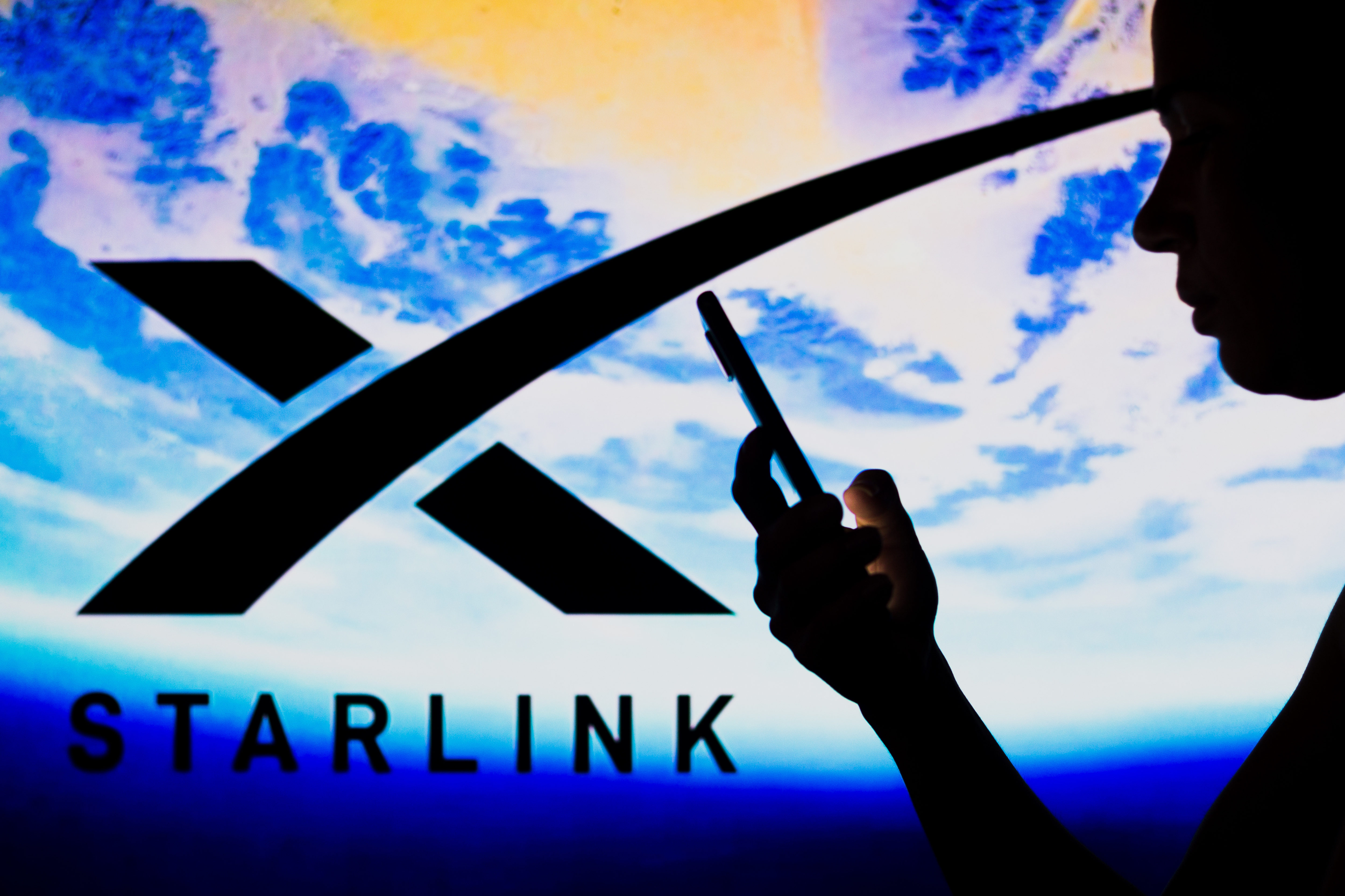 FCC rechaza solicitud de Starlink de casi $900 millones en subsidios de banda ancha