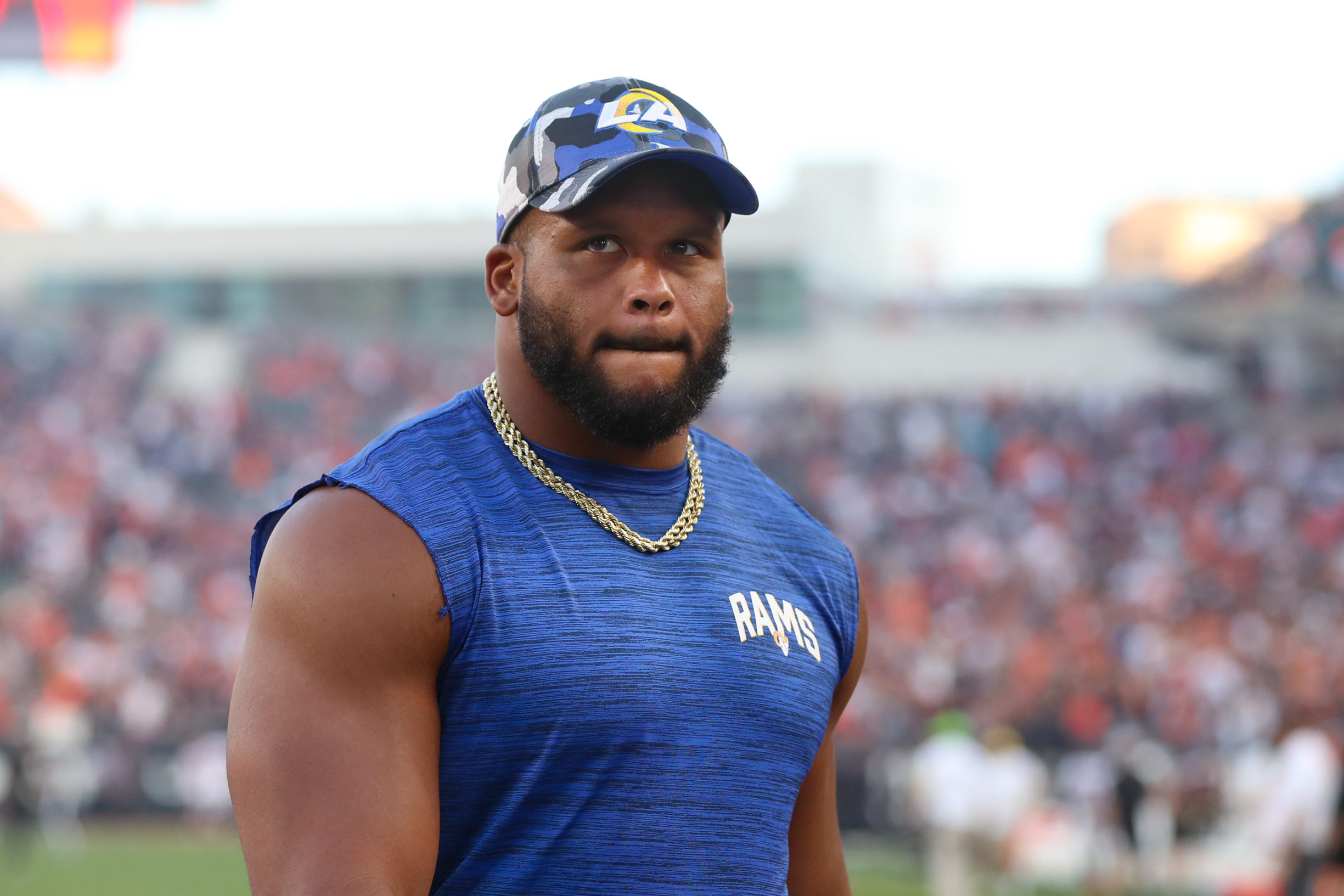Report: Aaron filed retirement letter with Rams before working out extension
