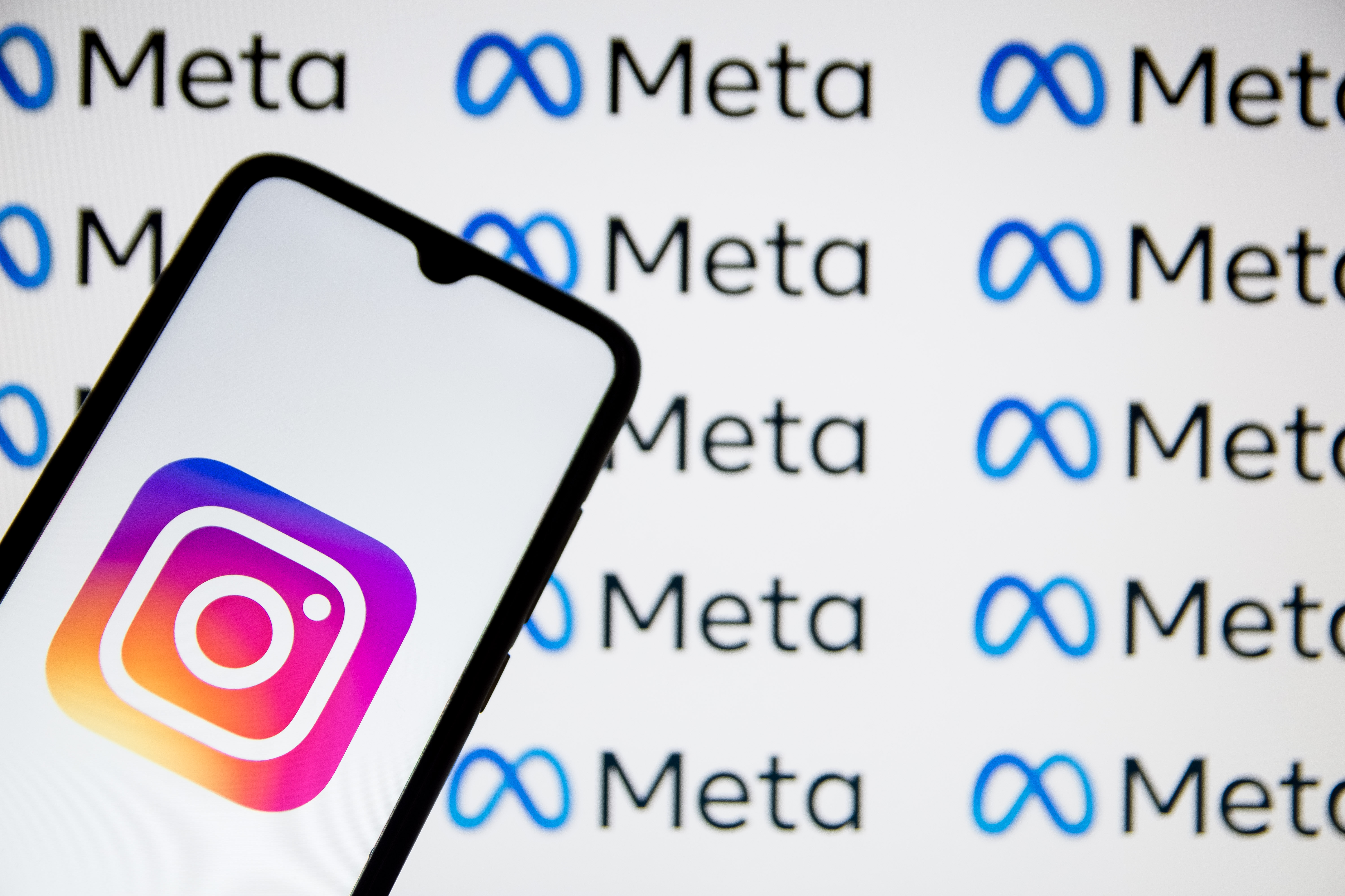 La nueva prueba de Instagram le permite optar por palabras específicas de las publicaciones sugeridas