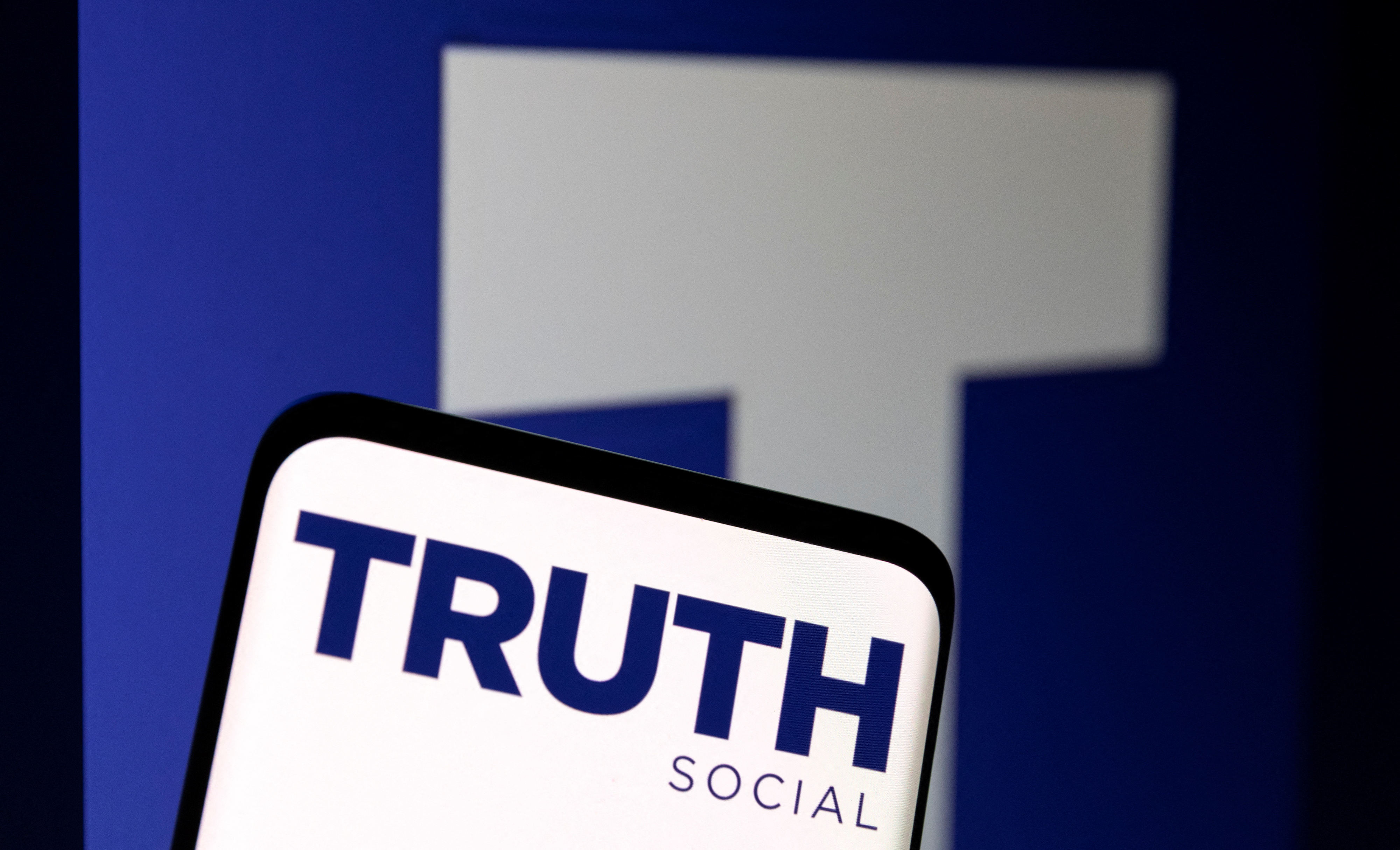 La moderación inadecuada de Truth Social impide que acceda a Google Play Store