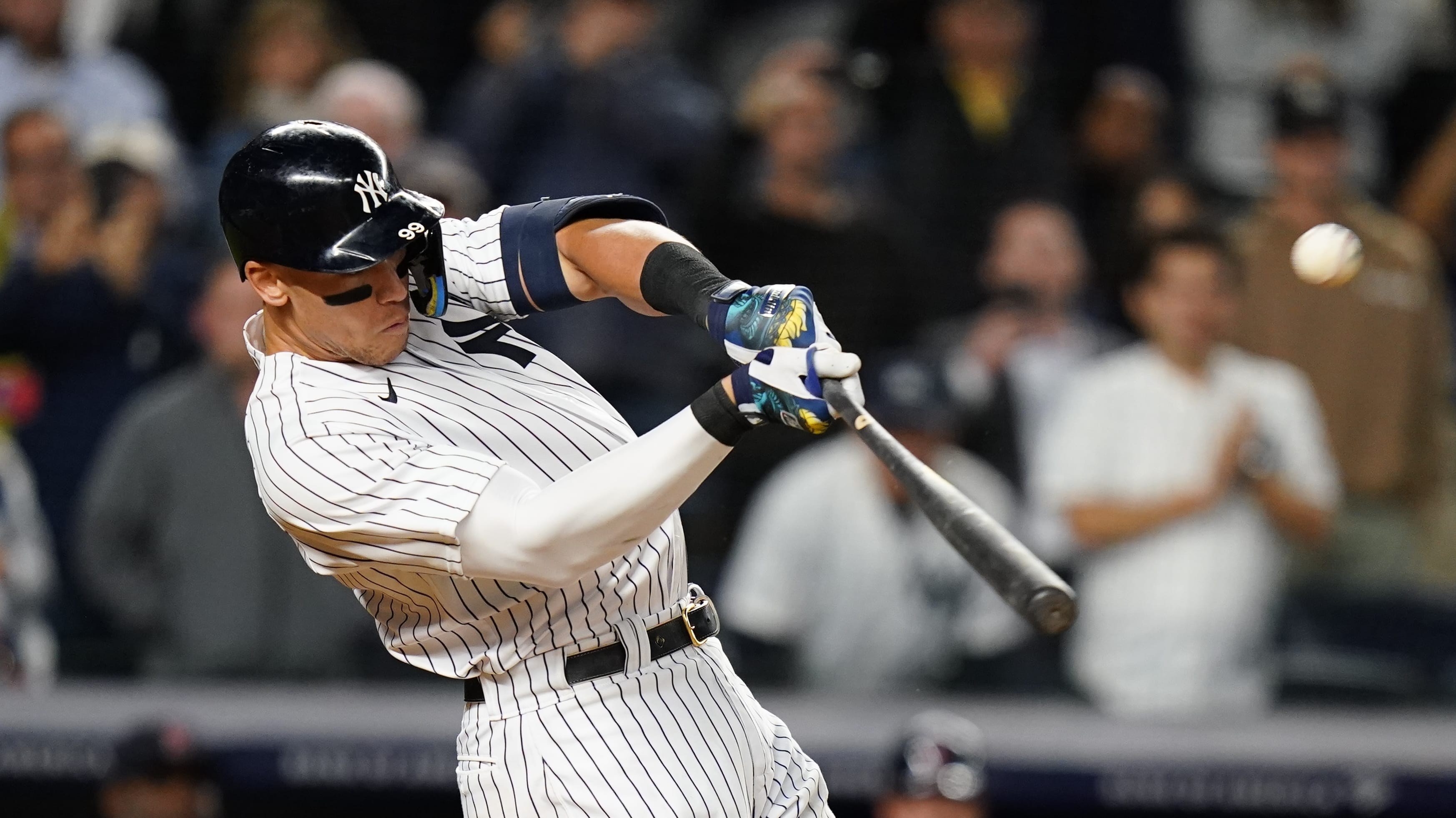 Yankees ticket prices surge to up to $9,000 for Aaron Judge's