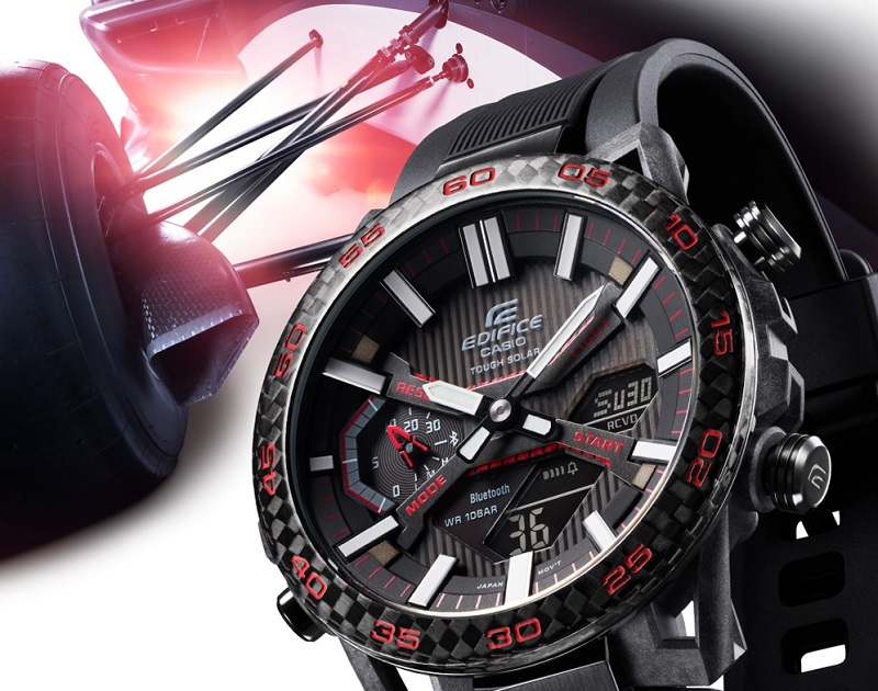 ▲CASIO EDIFICE太陽能電力 碳纖維錶殼 ECB-2000PB-1A賽車運動腕錶。（圖片來源：Yahoo購物中心）