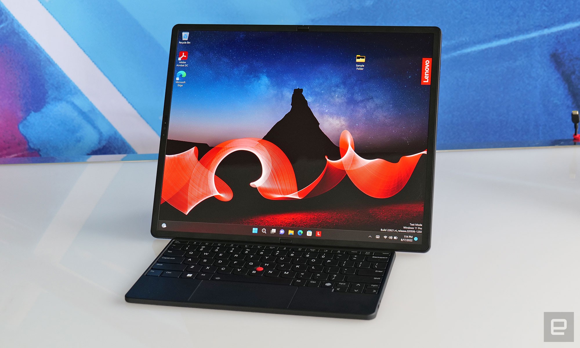 Observe with the new Lenovo ThinkPad X1 main station – a major upgrade from the within out