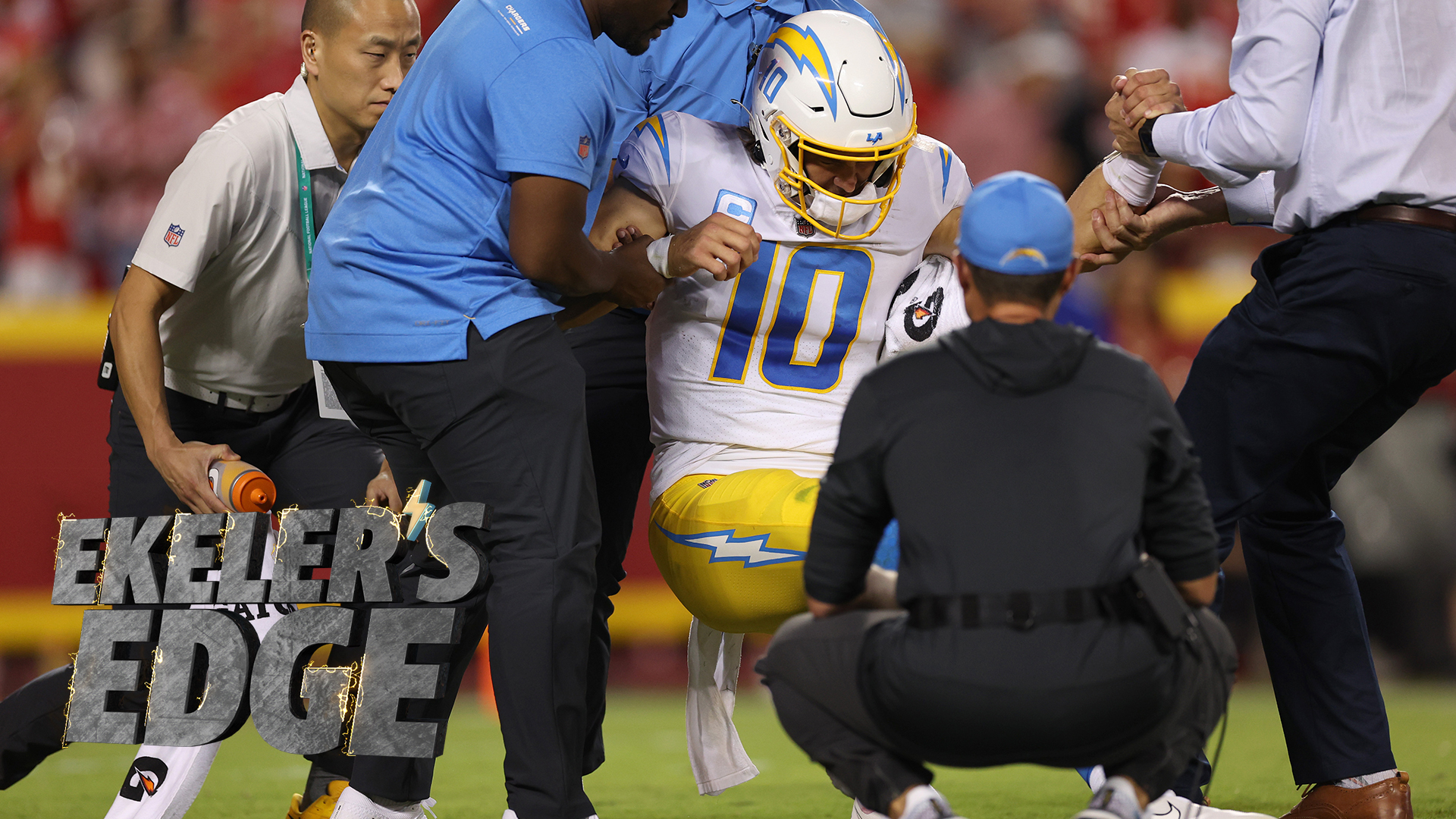 Los Angeles Chargers quarterback Justin Herbert's submarine-style pitch to  running back Austin Ekeler moves chains for Chargers