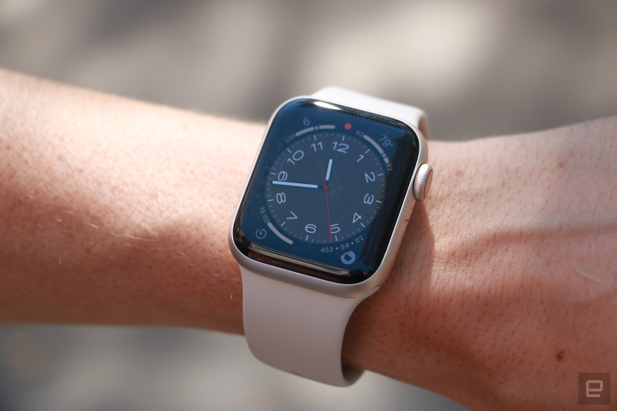 Apple Watch SE preview Basically a 400 smartwatch for 250 Flipboard