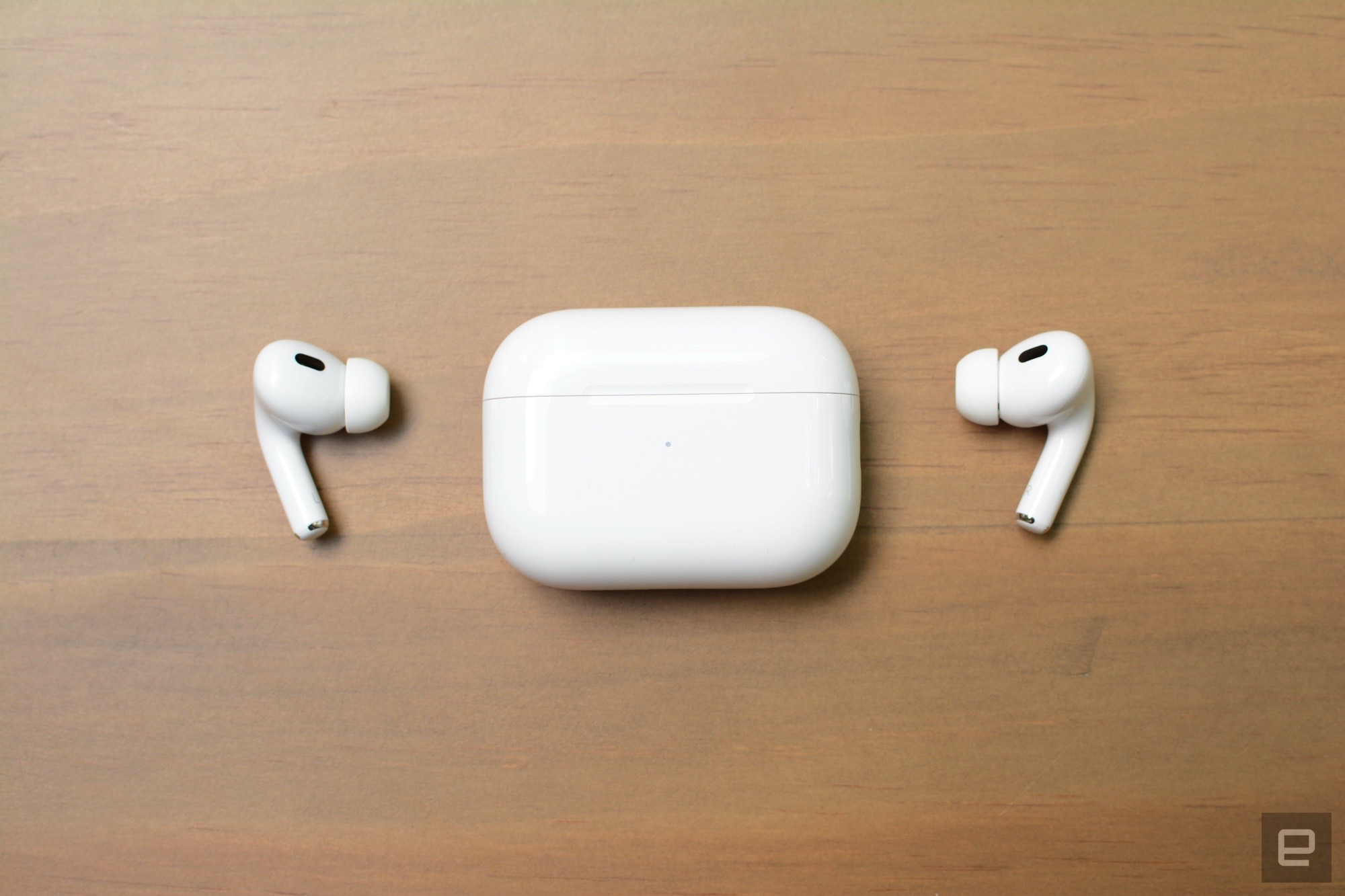 Airpods 2nd generation. AIRPODS Pro 2022. Apple AIRPODS Pro. Новые аирподс. AIRPODS обзор.