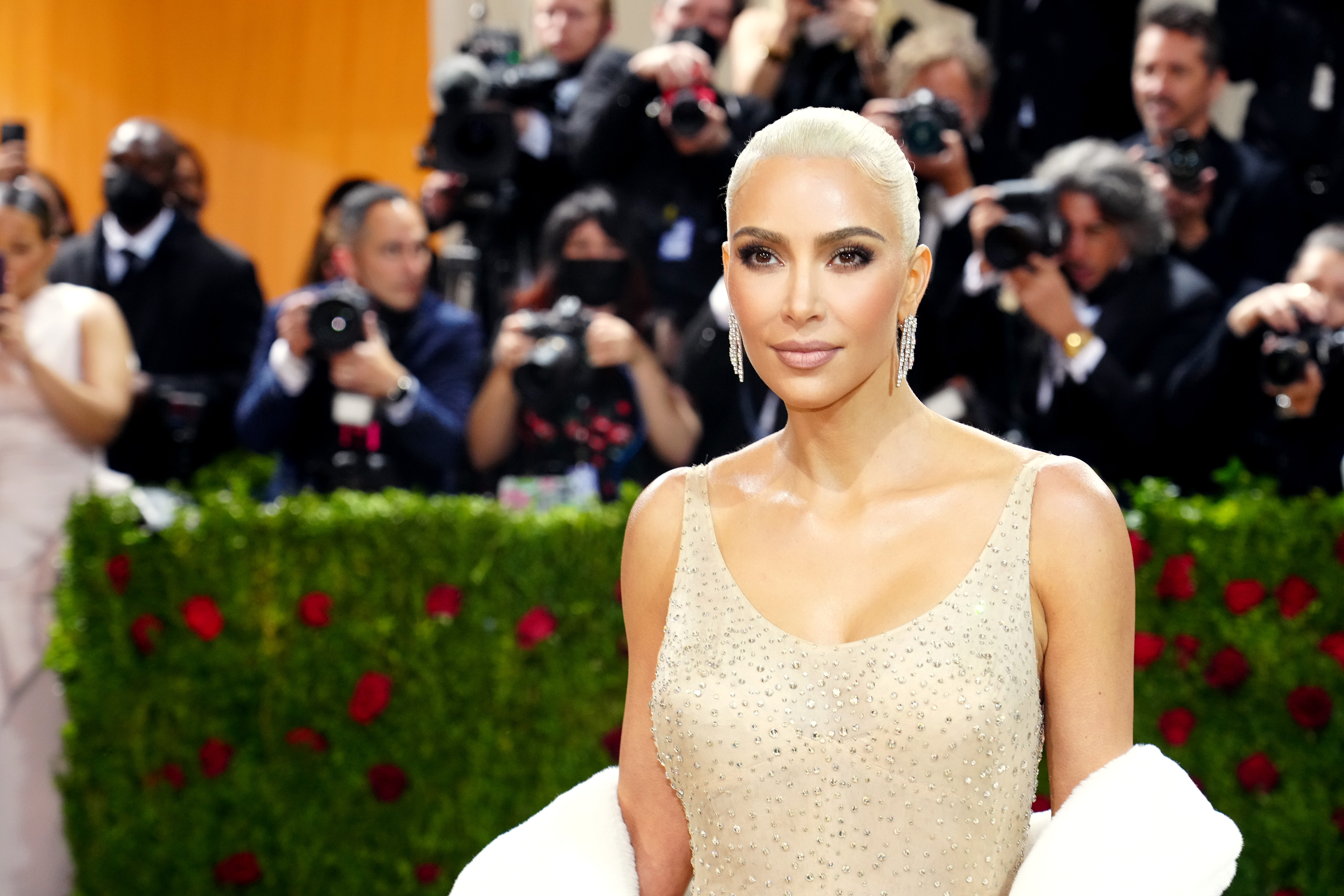 Kim Kardashian will pay $1.26 million to settle SEC charges over a crypto post