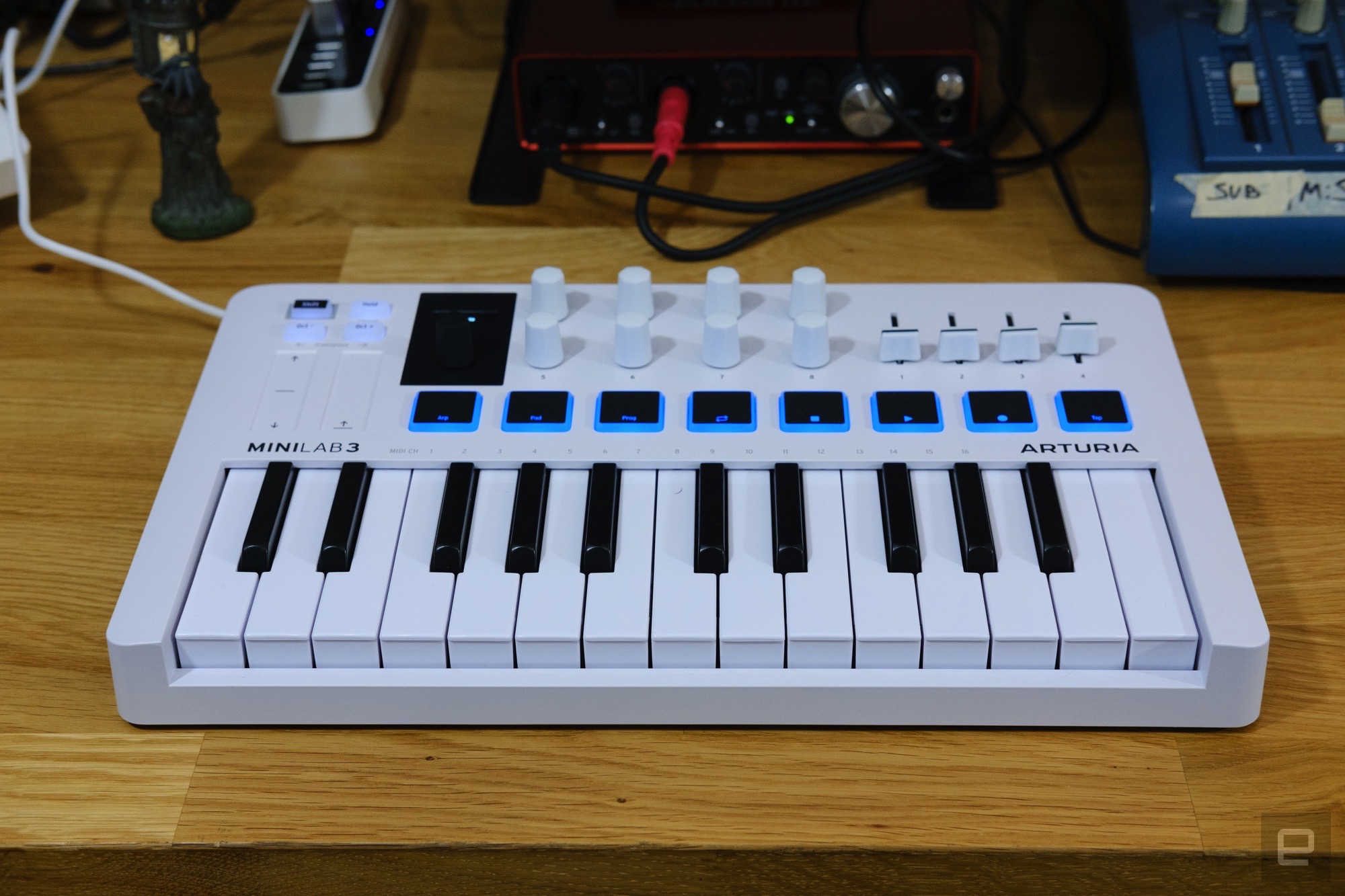 Arturia Minilab Mkii Universal Midi Controller Minilab Mkii Keyboard Controller Features A Great