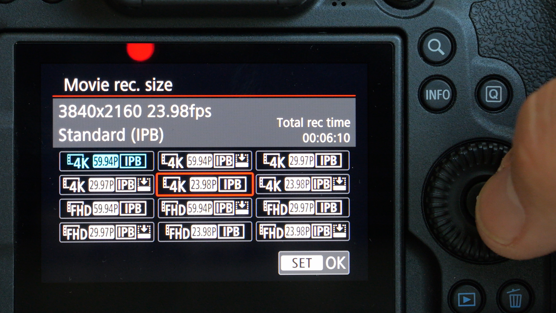 Canon R6-II Hands-on: Faster, more resolution and reduced heating issues