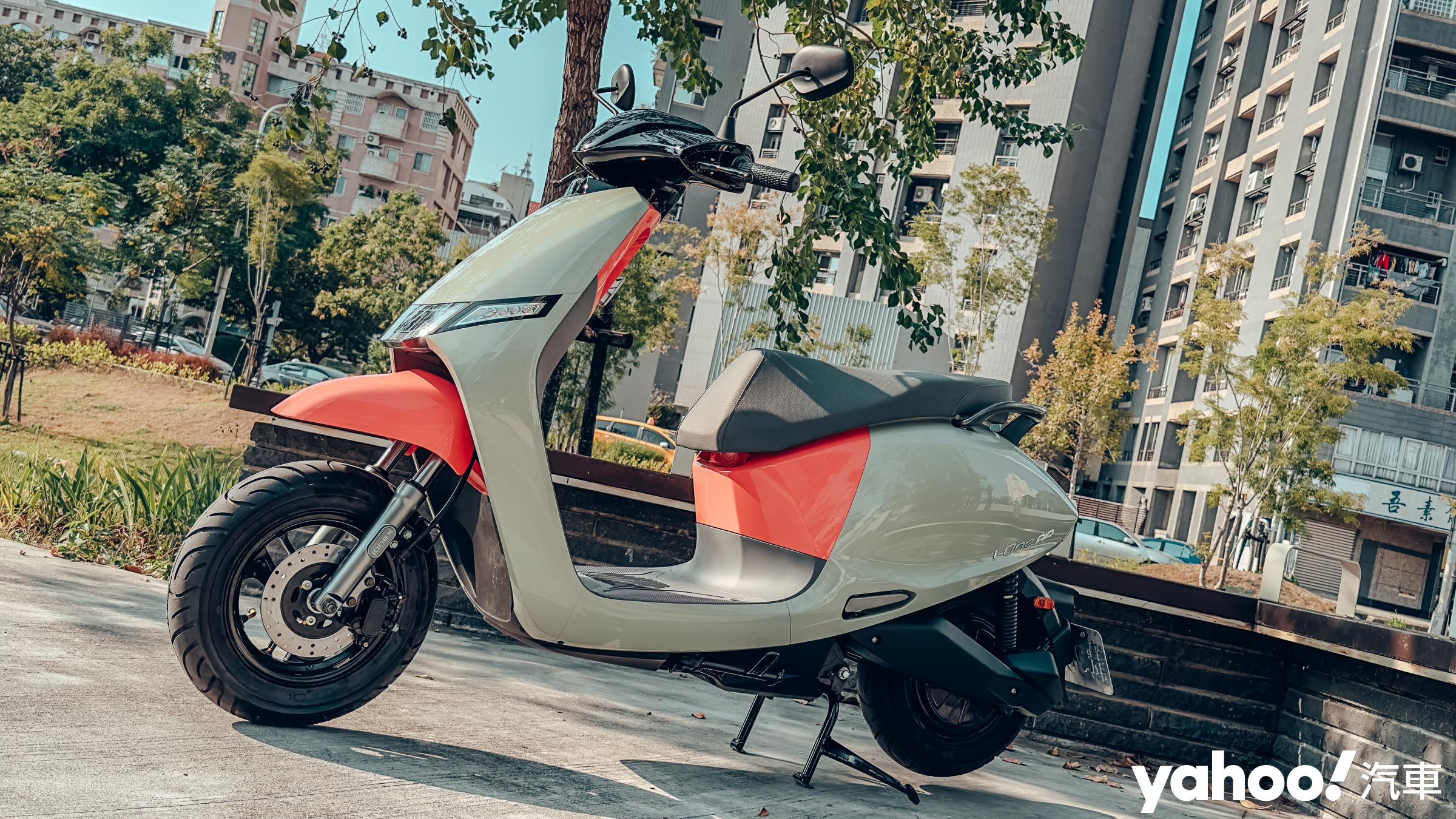 2022 KYMCO Ionex i-One Air都會版試駕！何謂輕上一截的換電攻略？