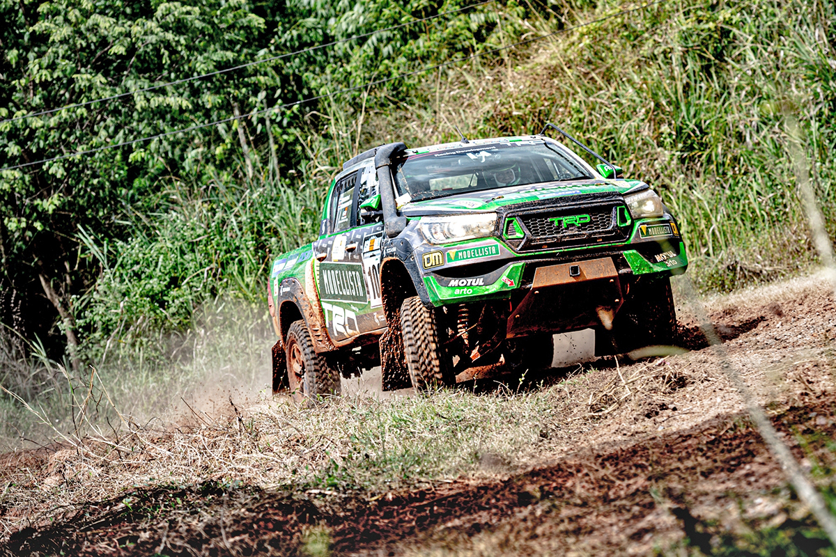 Toyota Gazoo Racing Team Thailand的比賽車©Toyota Gazoo Racing Team Thailand102號比賽車，正駕駛：Jaras Jaeng kamolkulchai、副駕駛：Sinaphong Trirat©Toyota Gazoo Racing Team Thailand